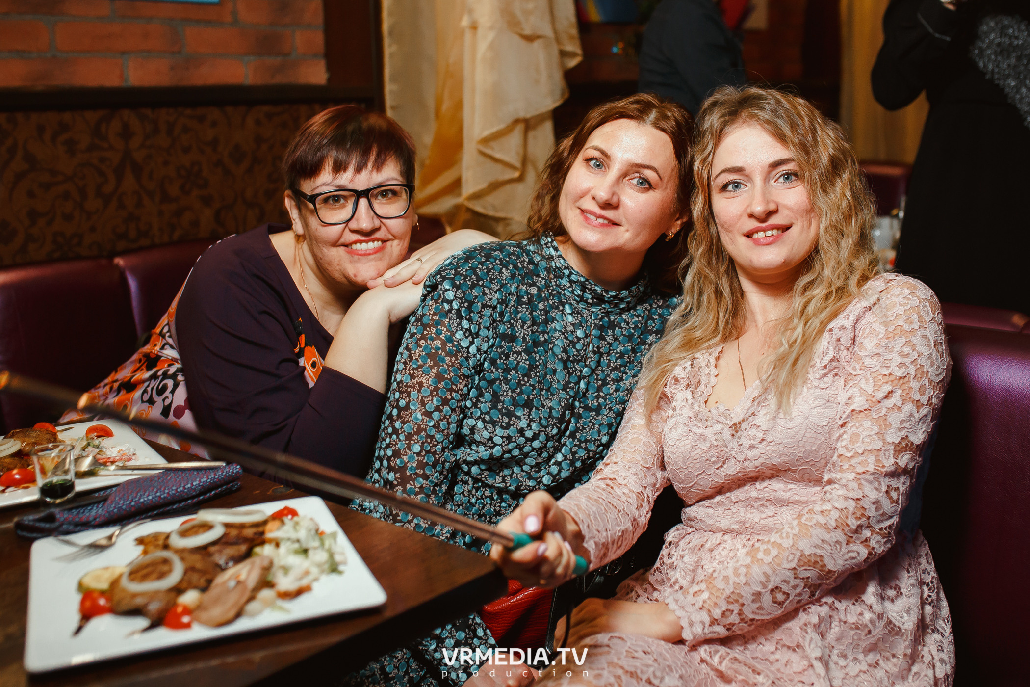 #СтихийныйКорпорат в караоке-баре «Четыре стихии»