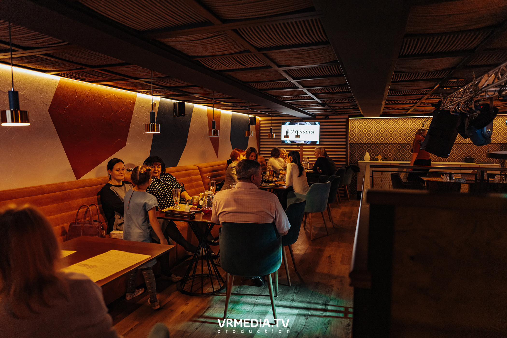 Дуэт «Охотины» в ресторане «Одно хорошее место»