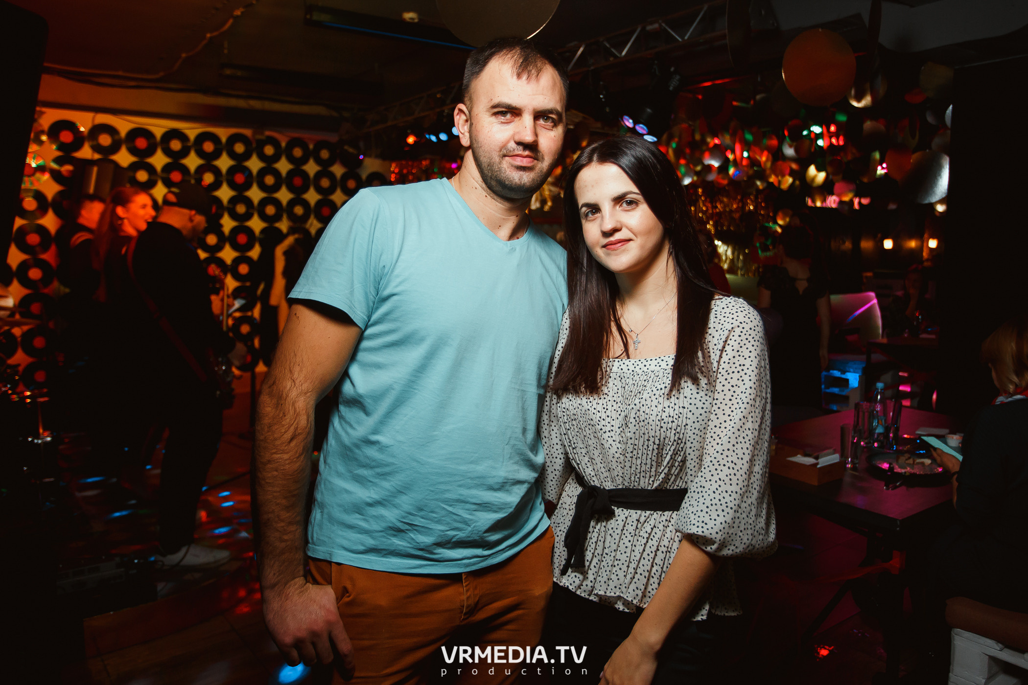 1 год караоке-ресторану «Мимо Нот»