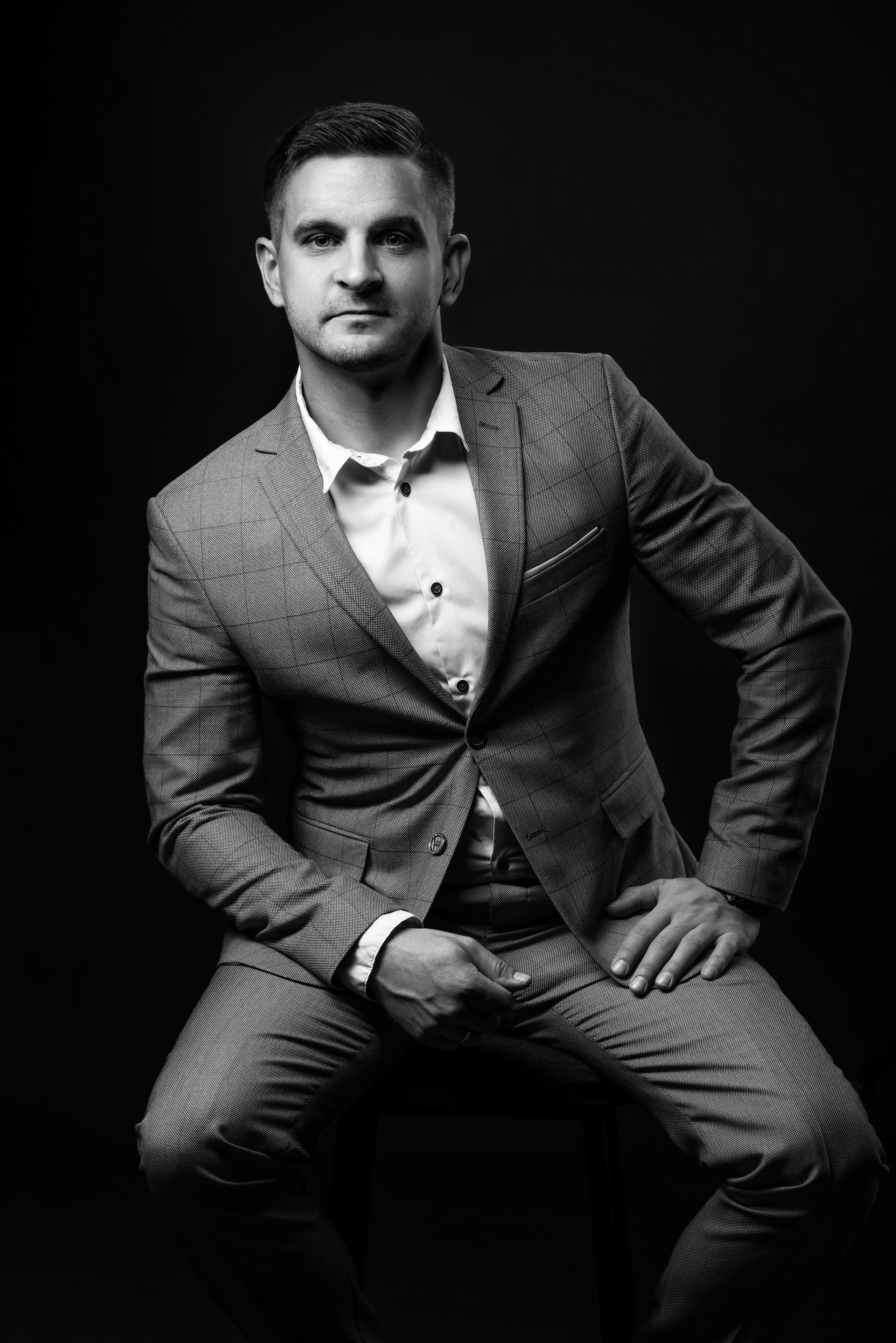 Чёрно-белый мужской портрет в Ростове-на-Дону 
