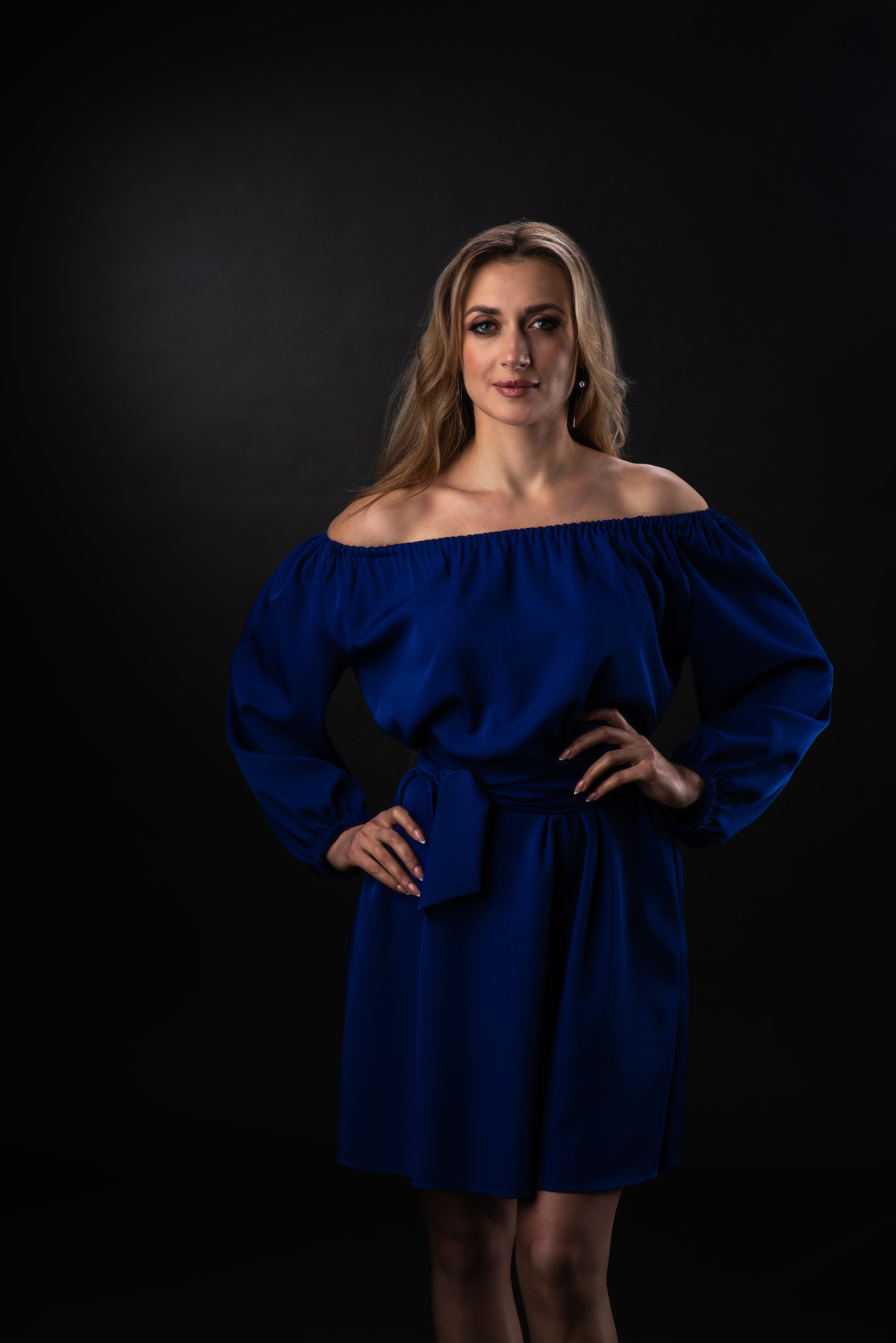 Художественный портрет  в студии в классическом стиле Ростове-на-Дону фотограф Залитко Вячеслав