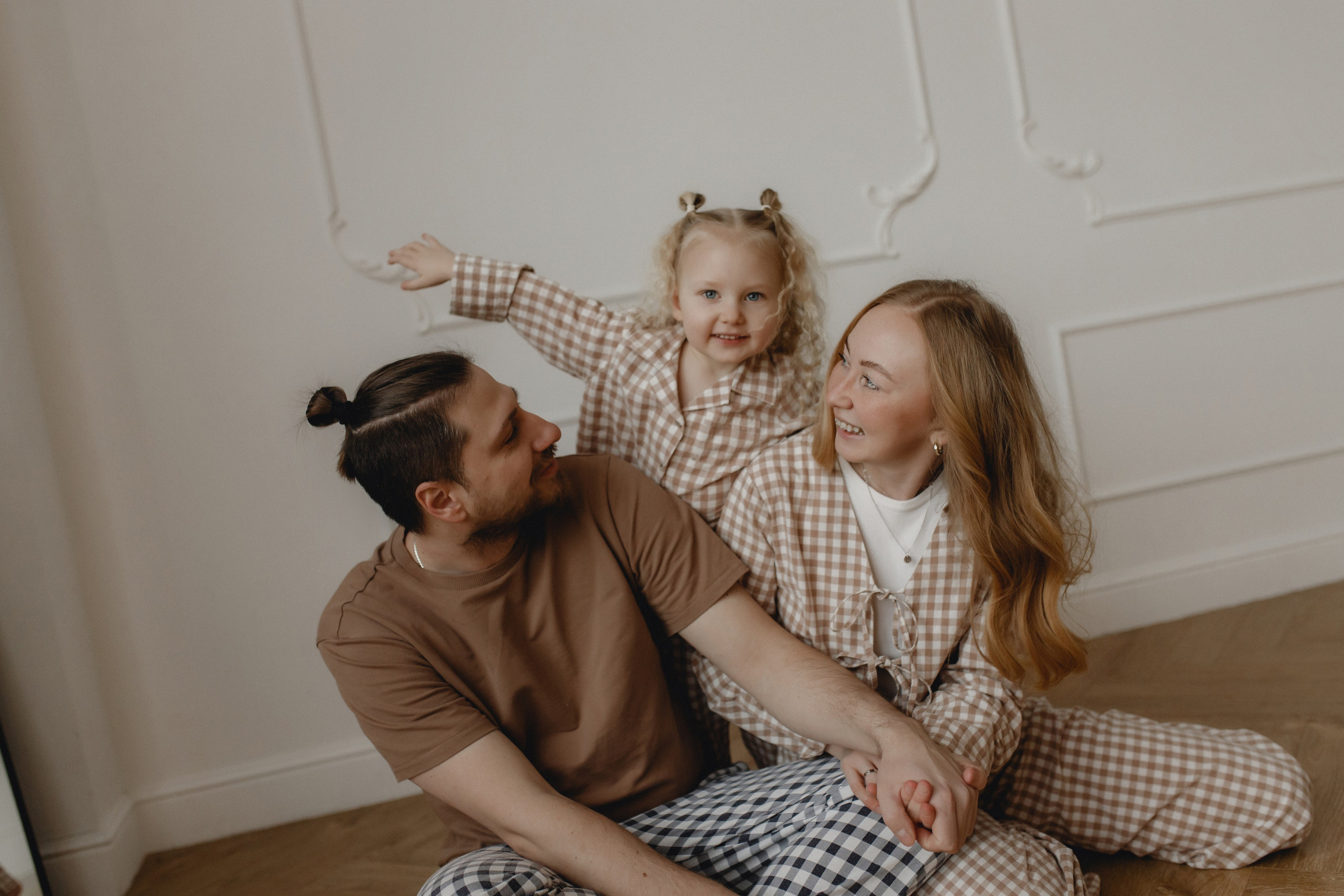 Дима, Вита и малышка Эмма. Главная