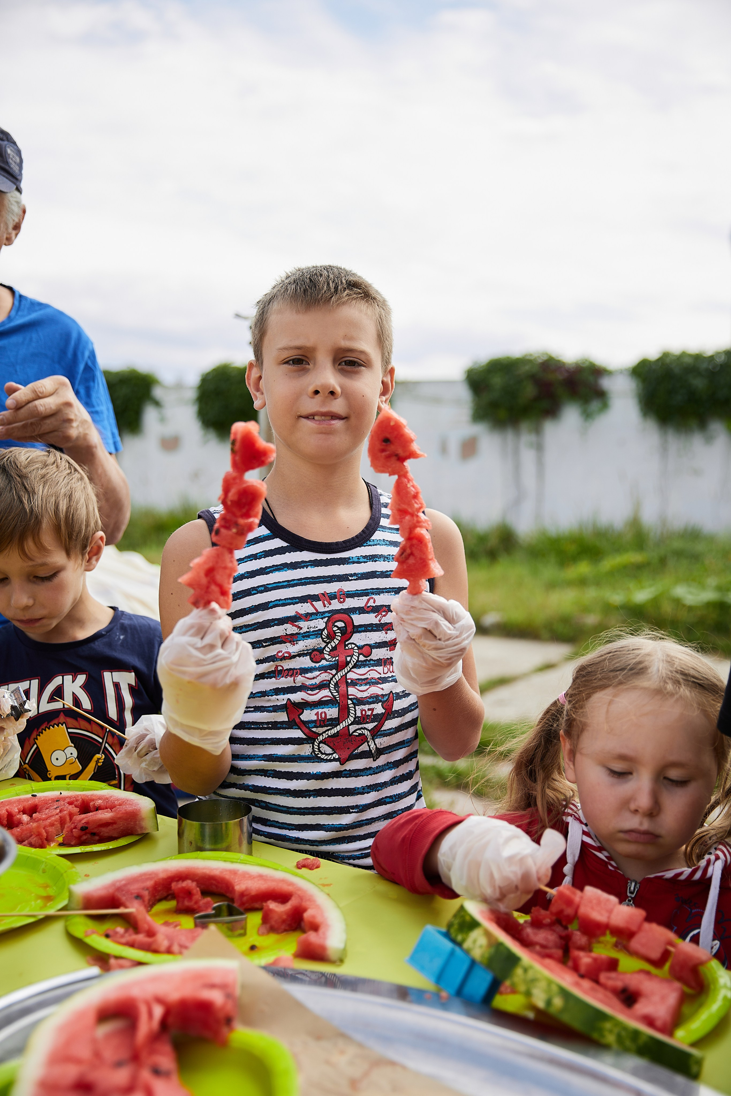 Краски Холи и пенная вечеринки. Главная