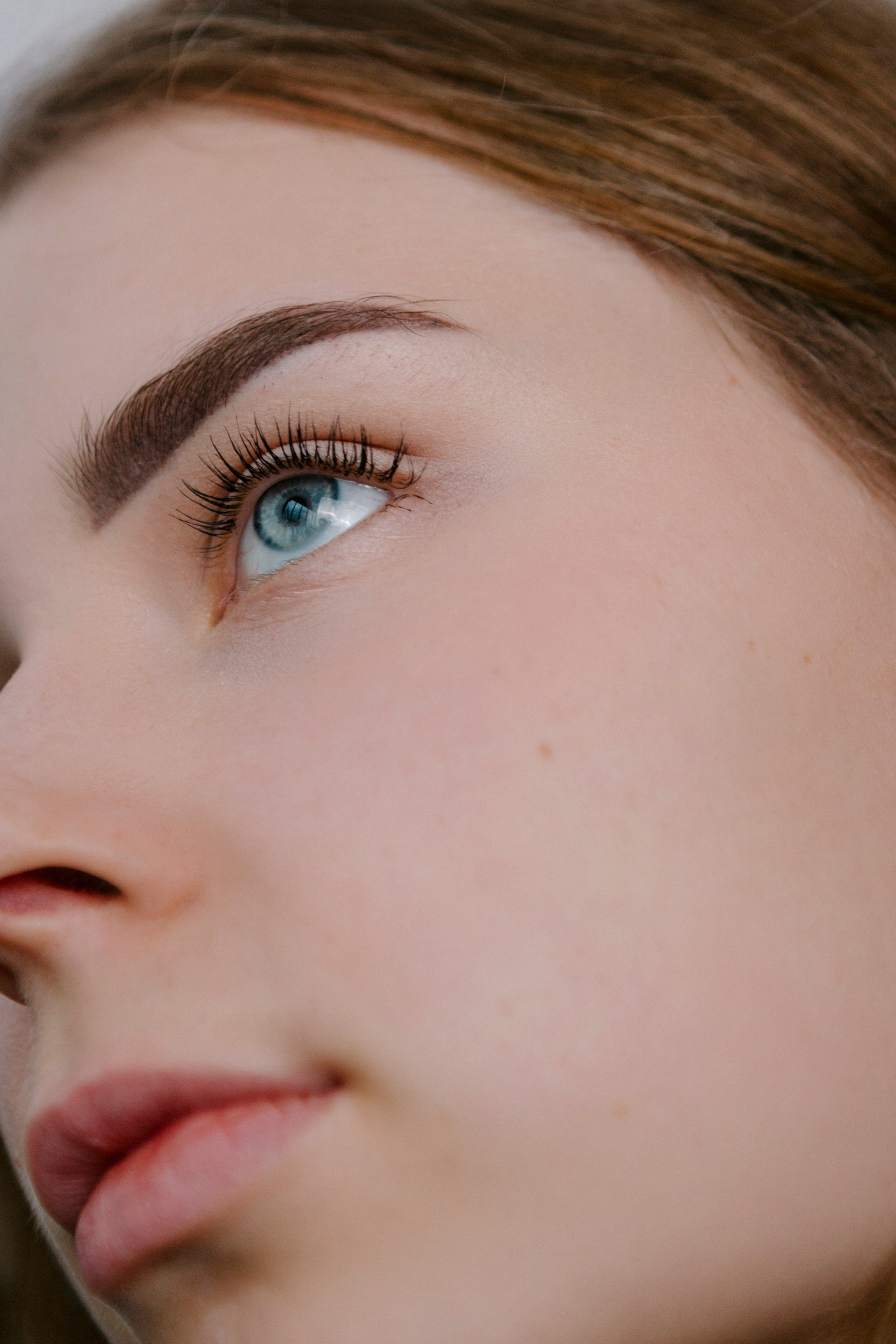 Полина, минимализм. Портретный фотограф в Минске