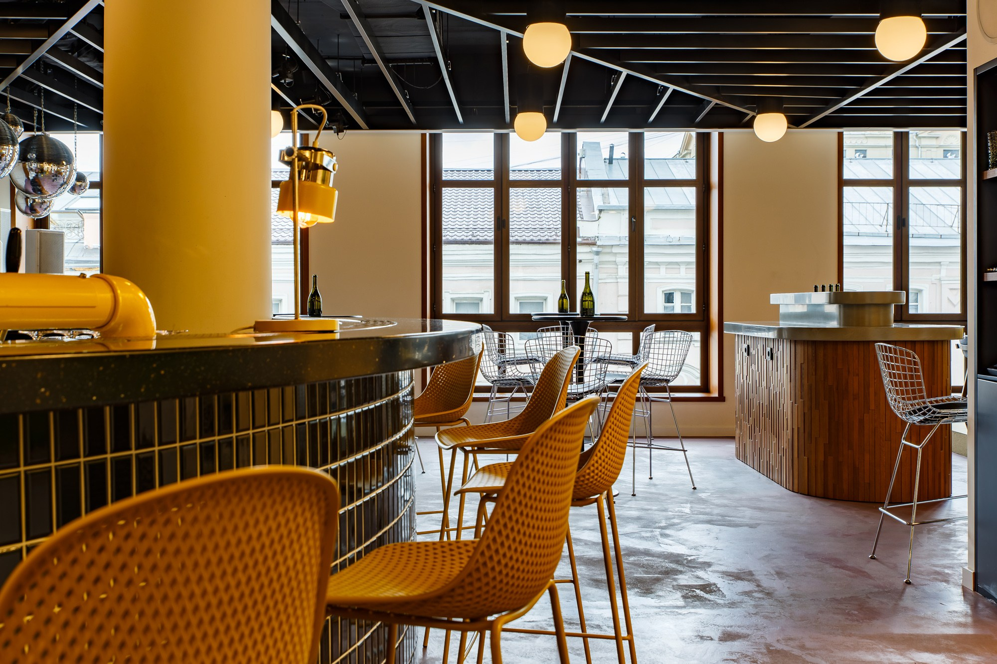 LP Bar. Фотограф Ксения Колесникова. Интерьерная и портретная съемка в Москве