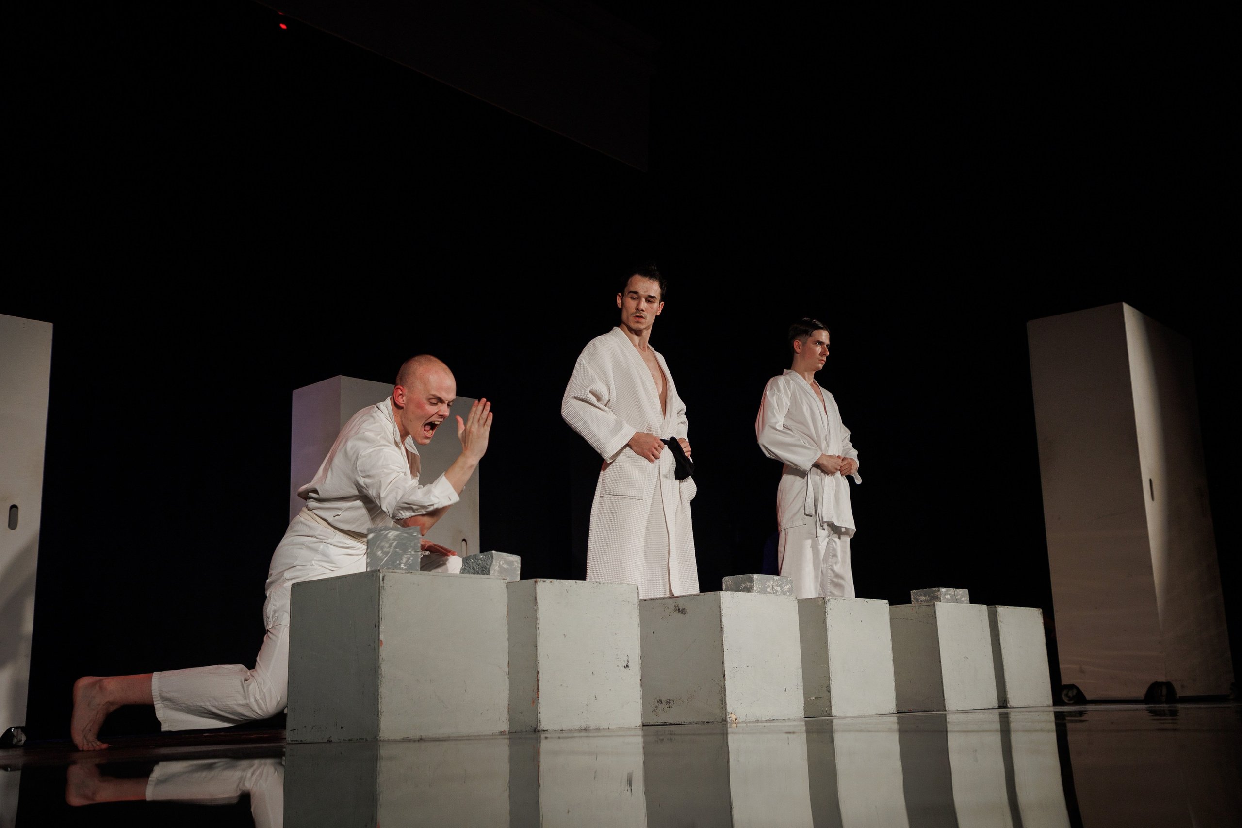 МХАТ. Новый квадрат. Фотограф городских и семейных событий Артем Карпухин