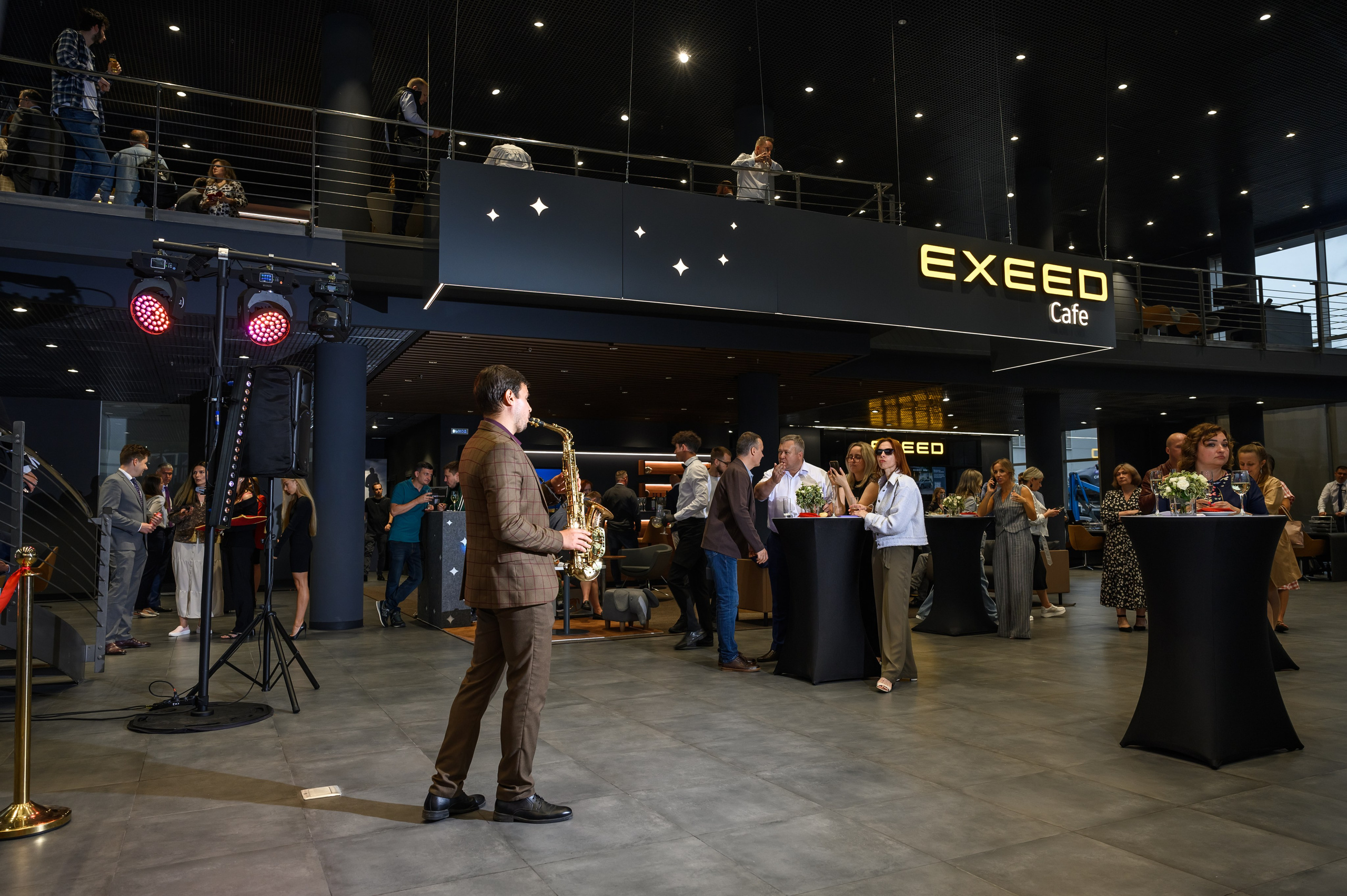 Открытие автосалона EXEED. Свадебный фотограф Москва Юрий Кульман