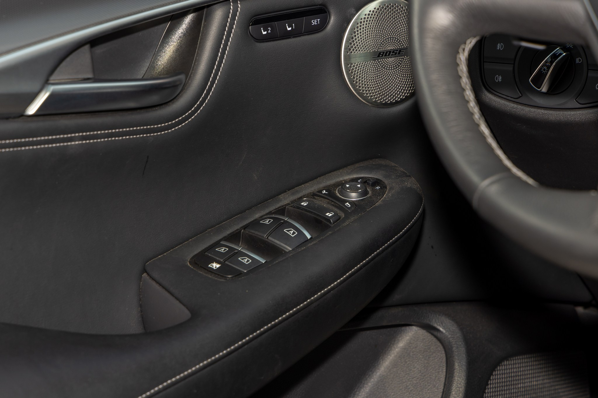 Infiniti QX55. Репортажный, семейный и студийный фотограф в Москве Демин Алексей