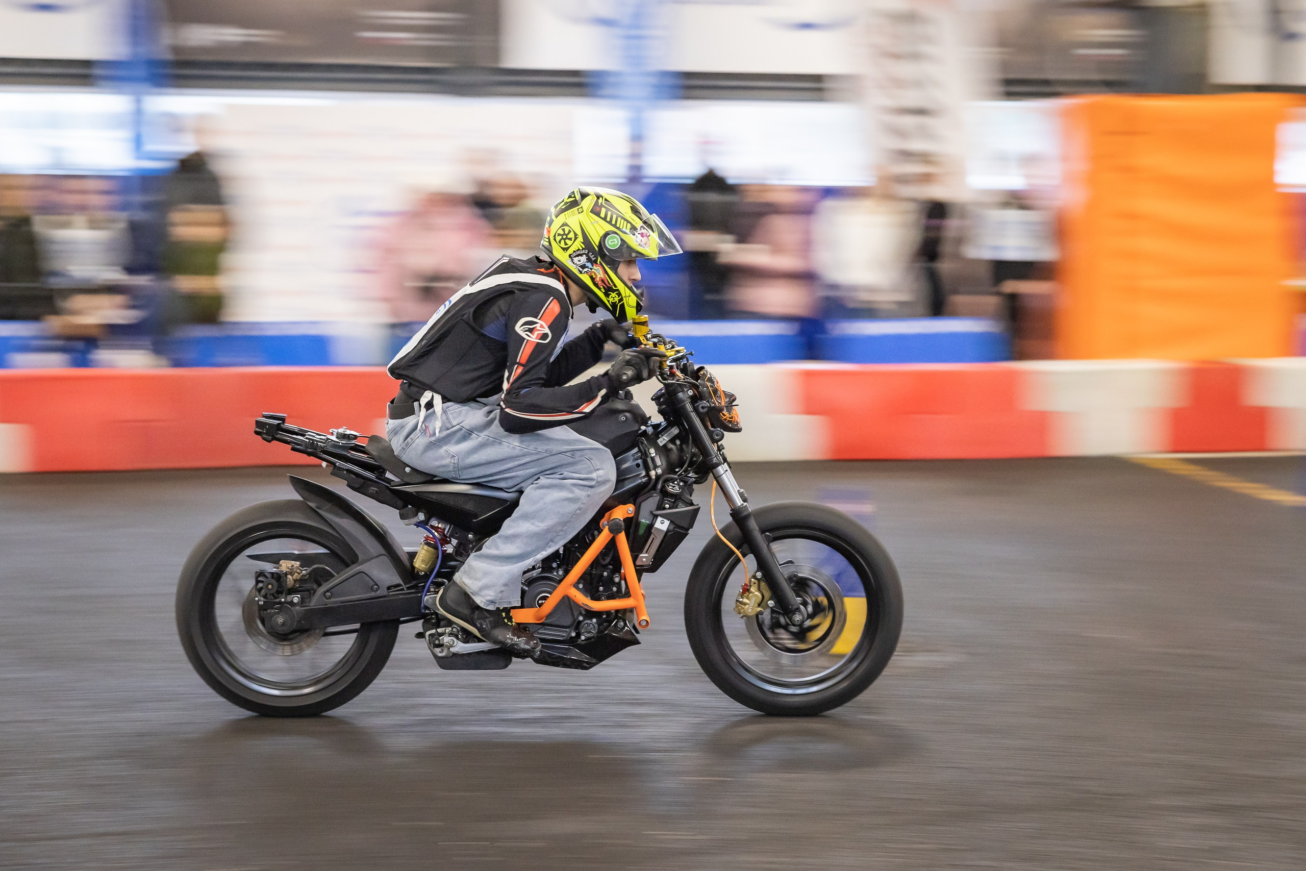 Соревнования в Мотошколе «Мосгортранс». Фотограф Владимир Охрименко