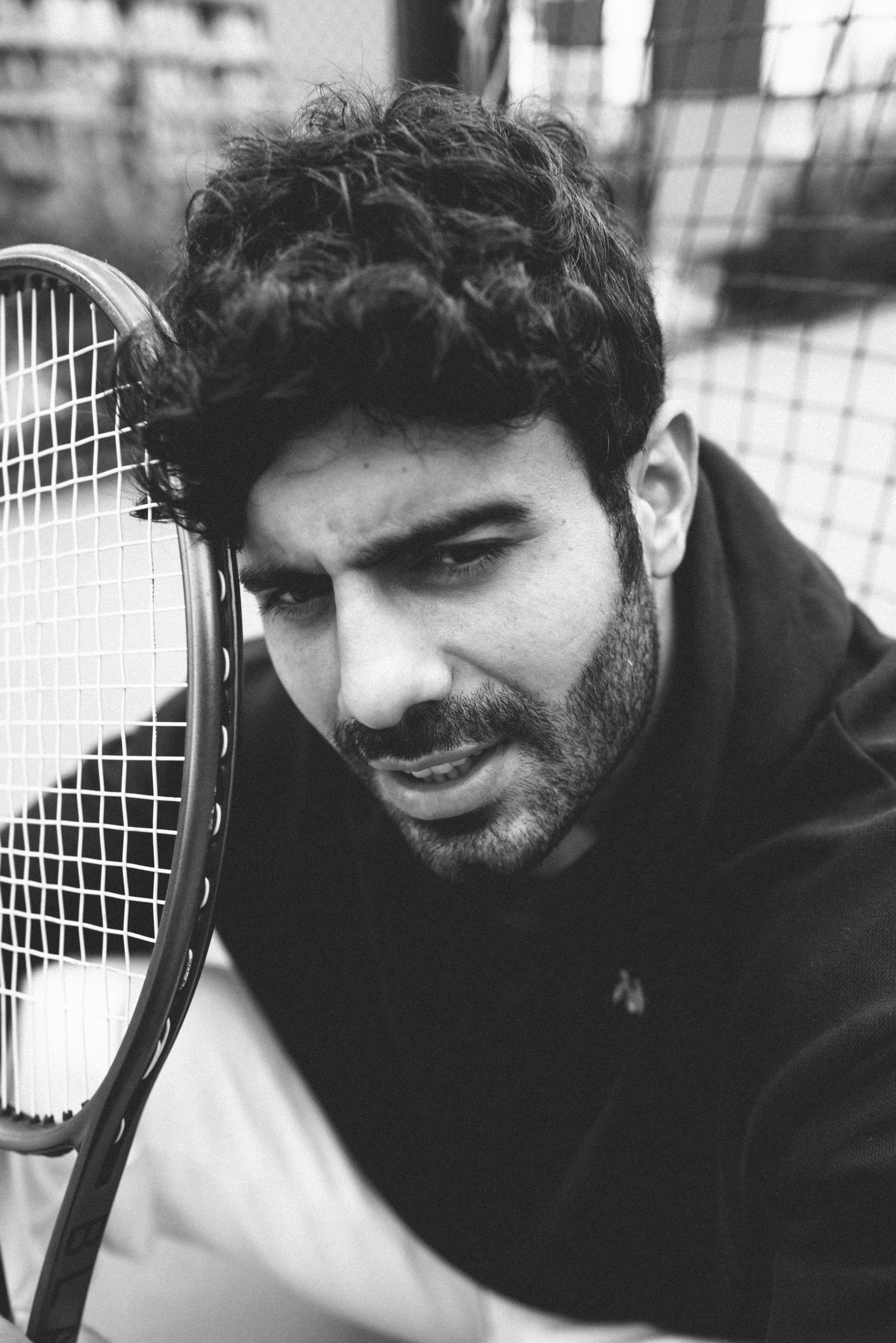 Эмре. I am Diana, a portrait photographer. I take pictures around the world