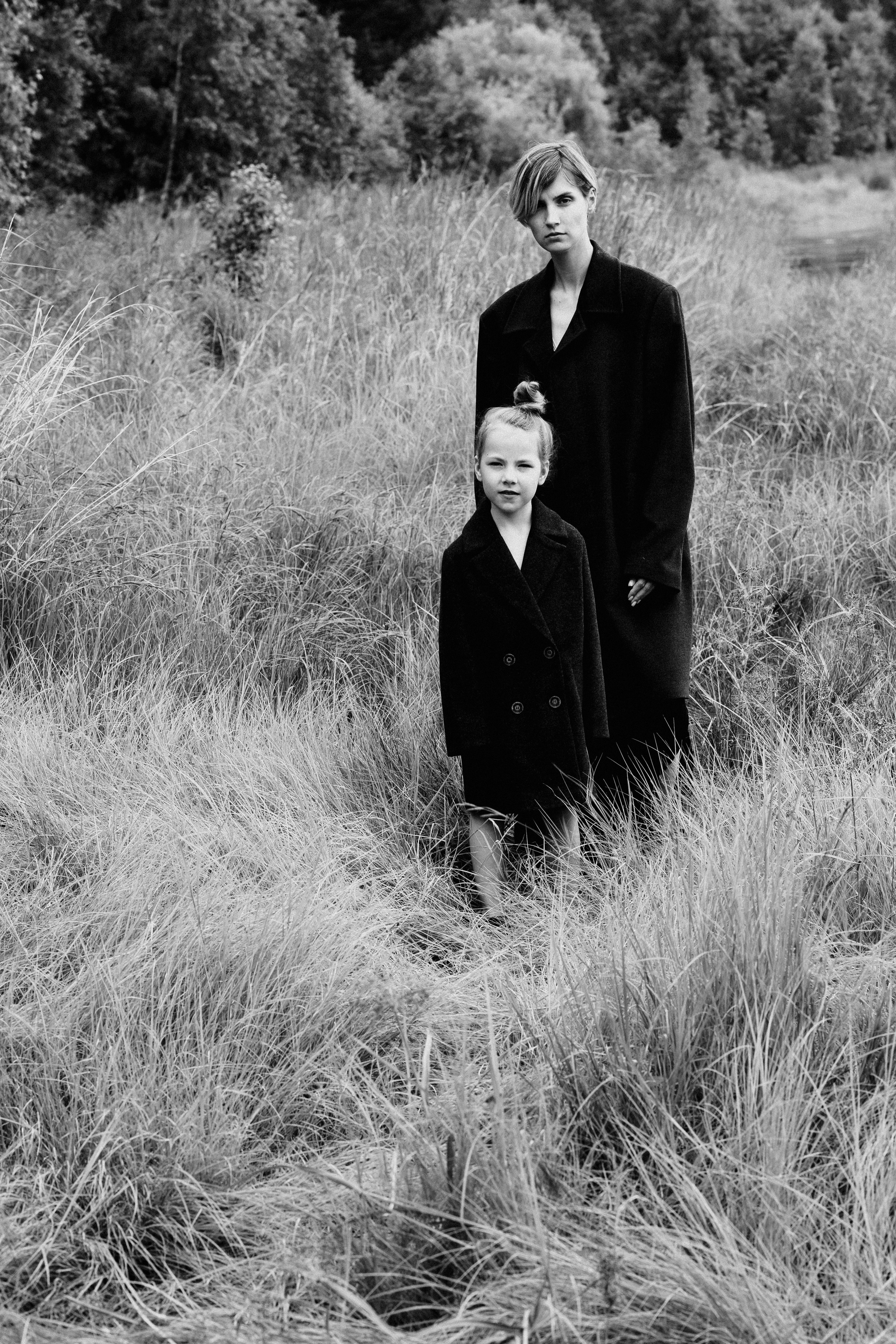 I am Diana, a portrait photographer. I take pictures around the world