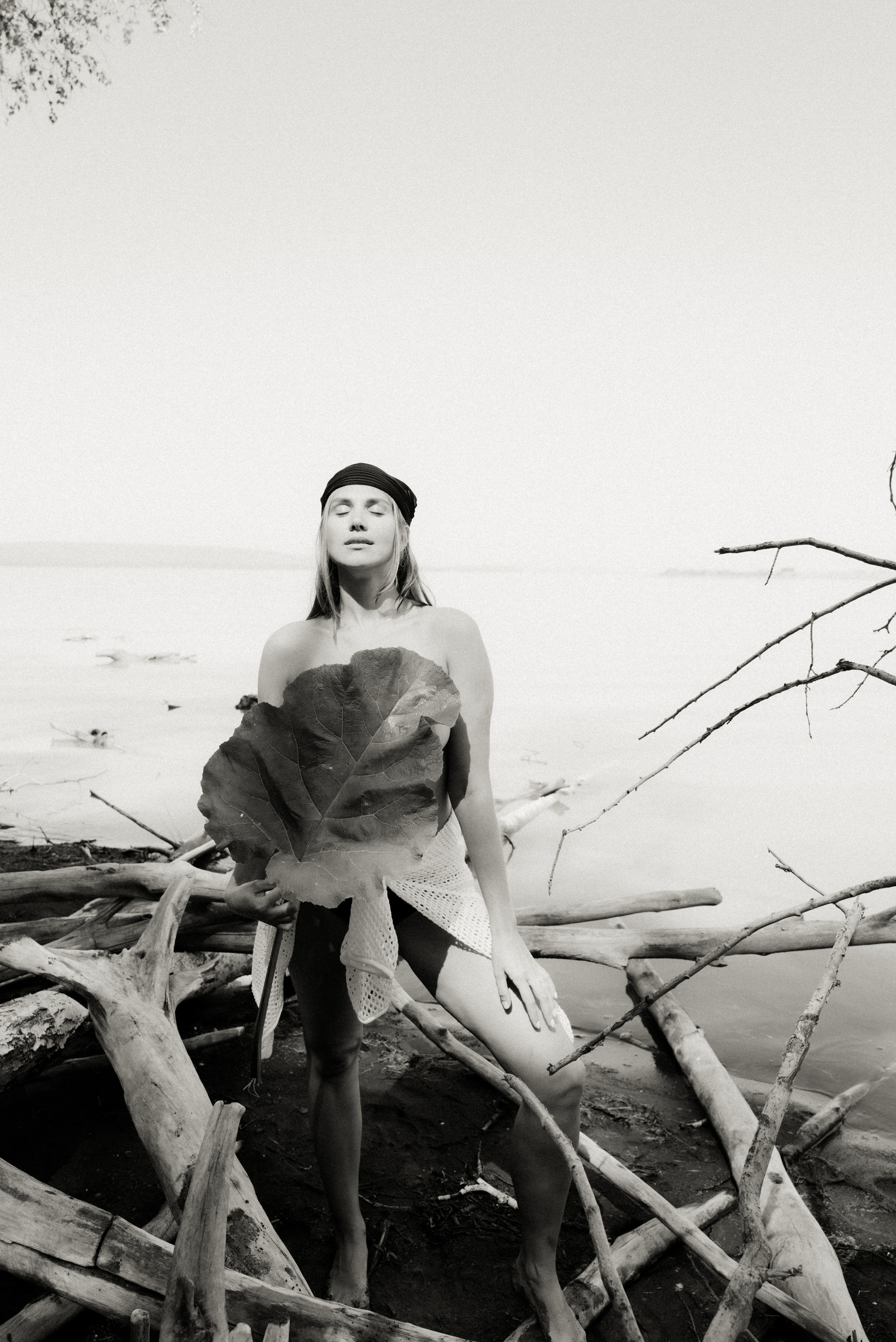 I am Diana, a portrait photographer. I take pictures around the world