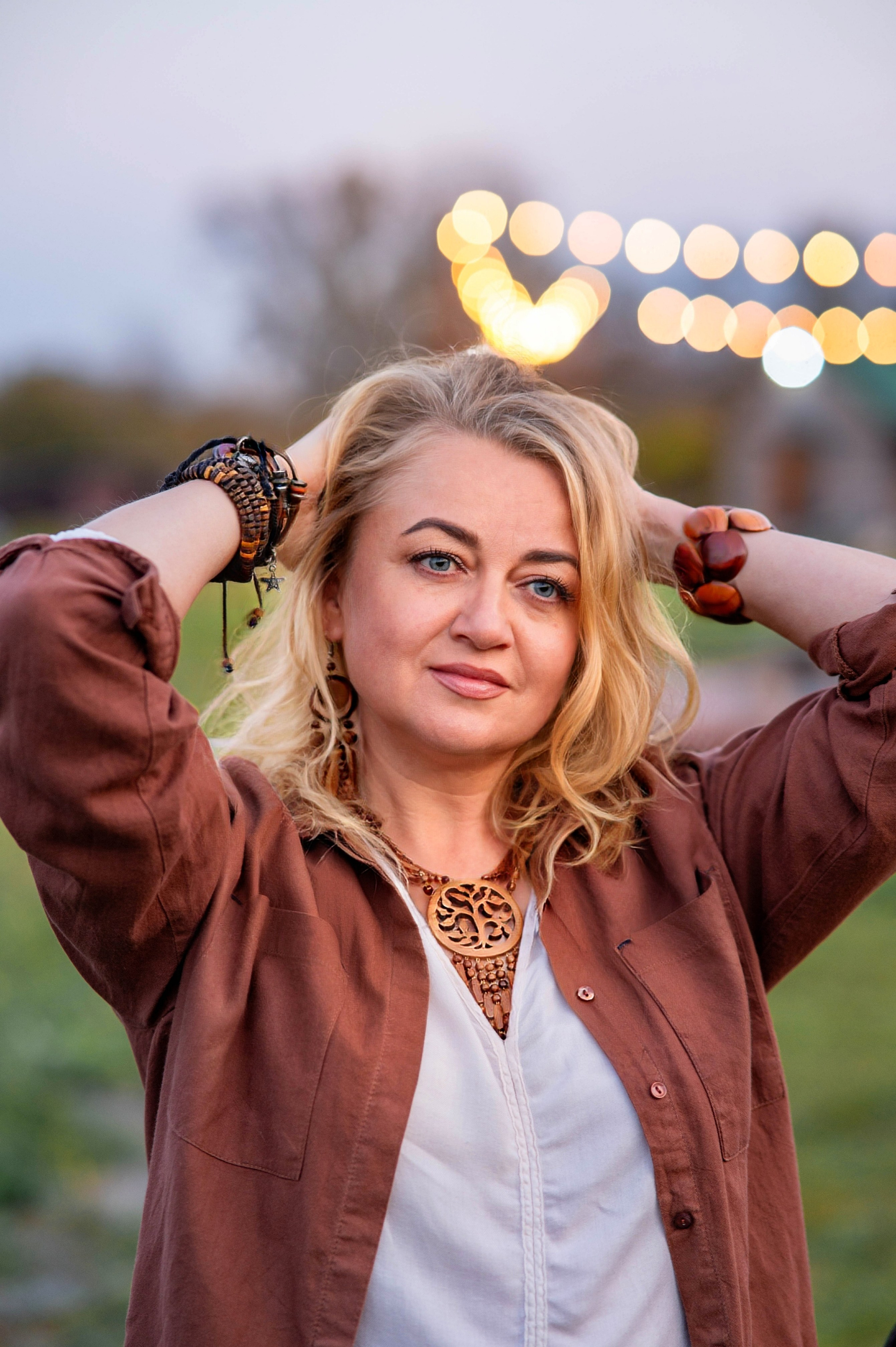 Юлия в осенней природе. Семейный и свадебный фотограф в Абакане Юлия Су