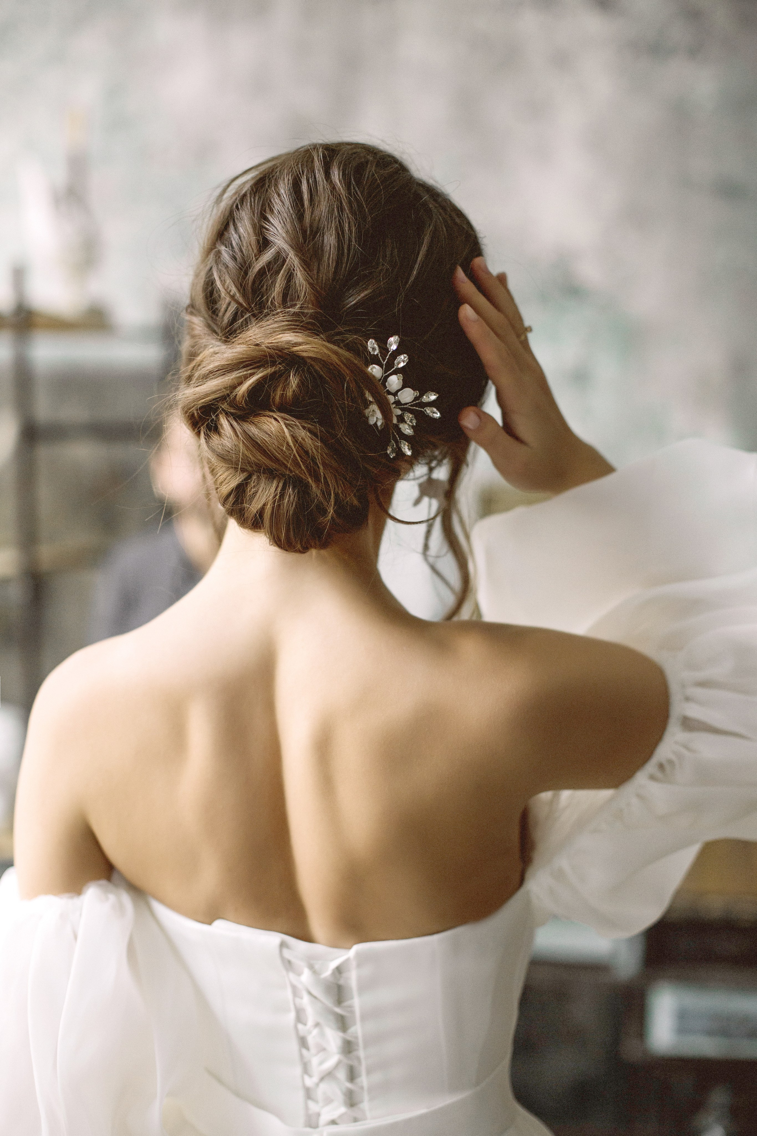 Свадебные прически. Юлия Штовбань — ваш визажист и стилист по волосам в Москве