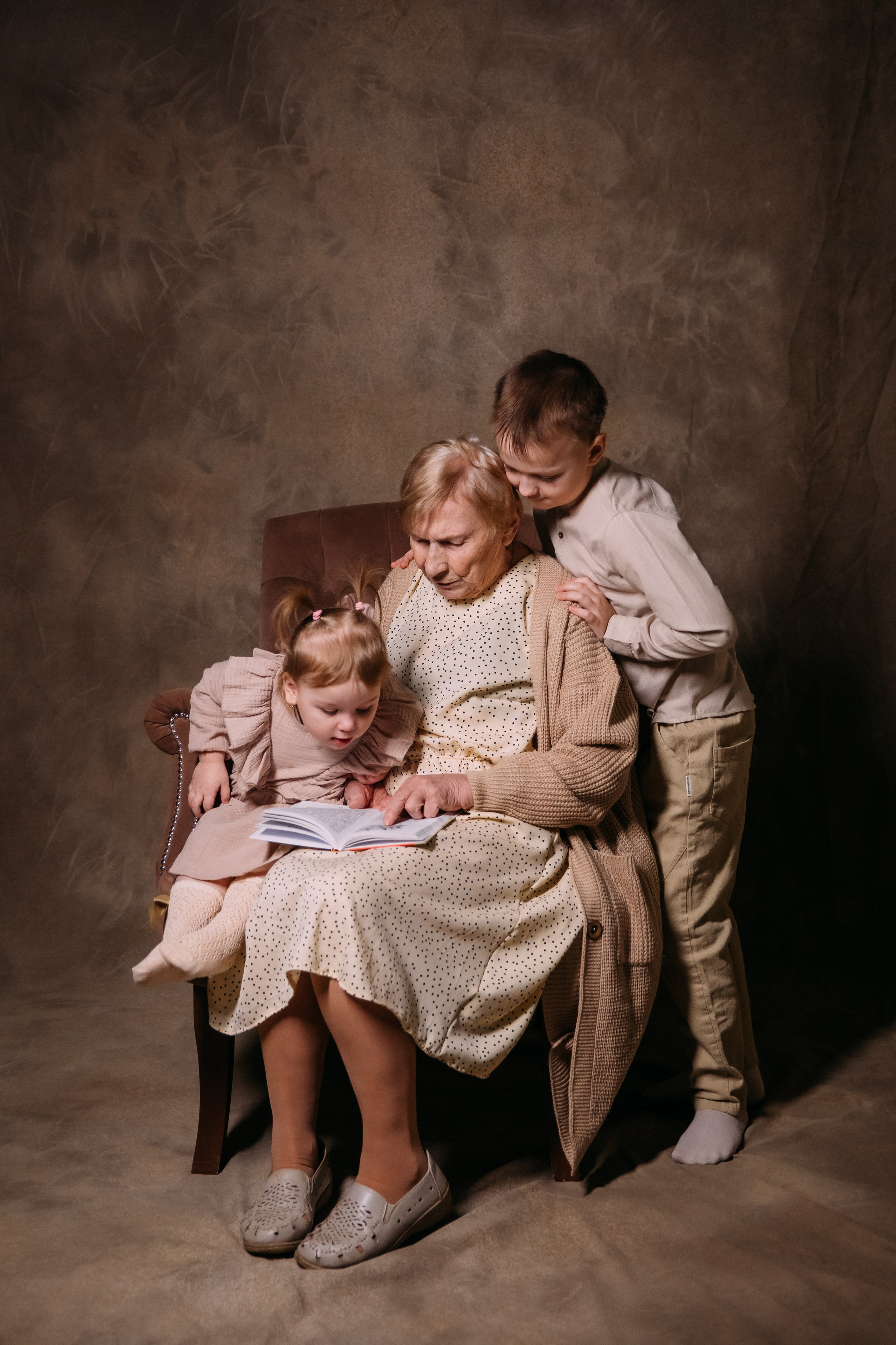 ТЕПЛО ПРАБАБУШКИНЫХ РУК. Женский и семейный фотограф Елена Петрова