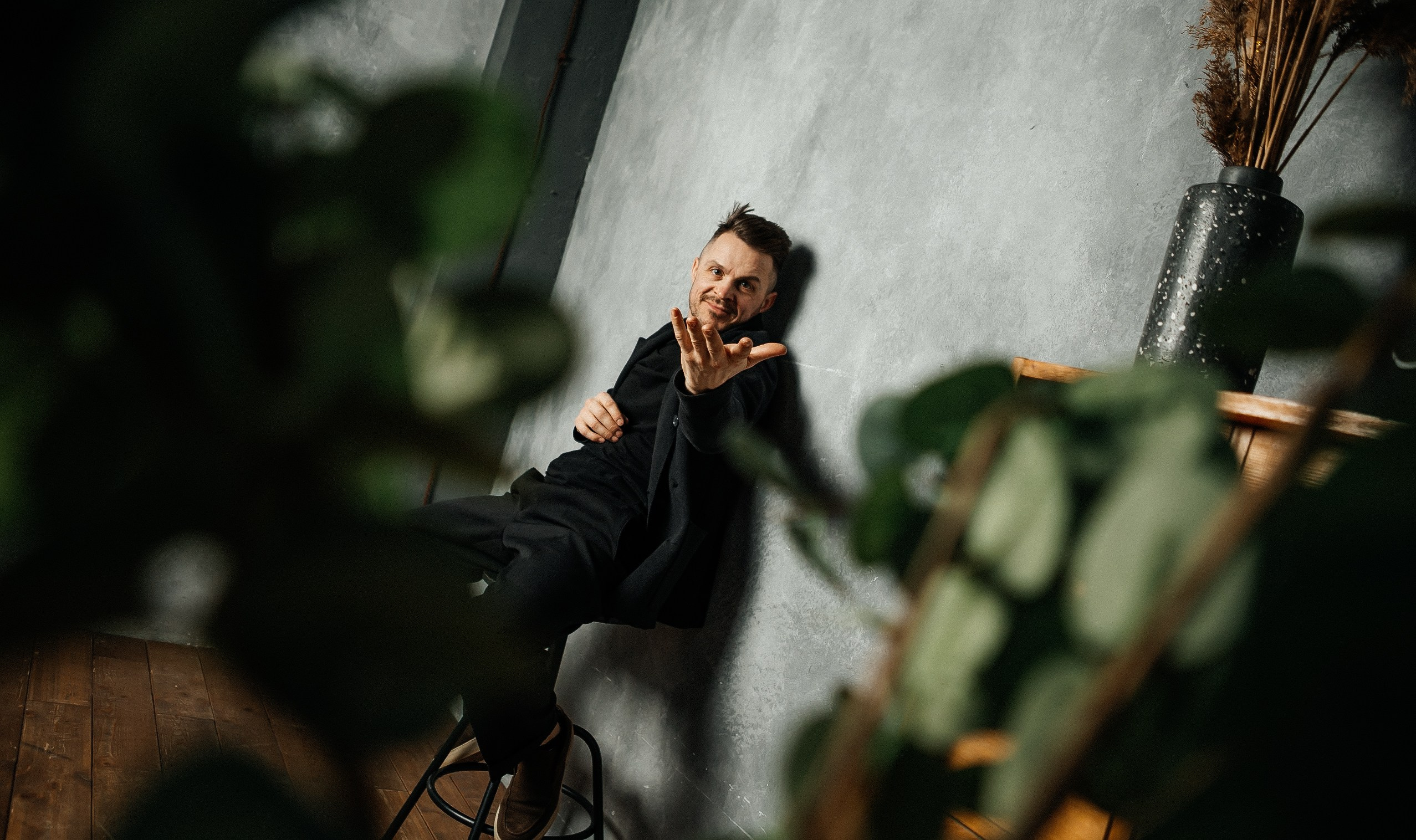 Студийная мужская съемка. Репортажный и свадебный фотограф в Санкт-Петербурге Романов Вадим