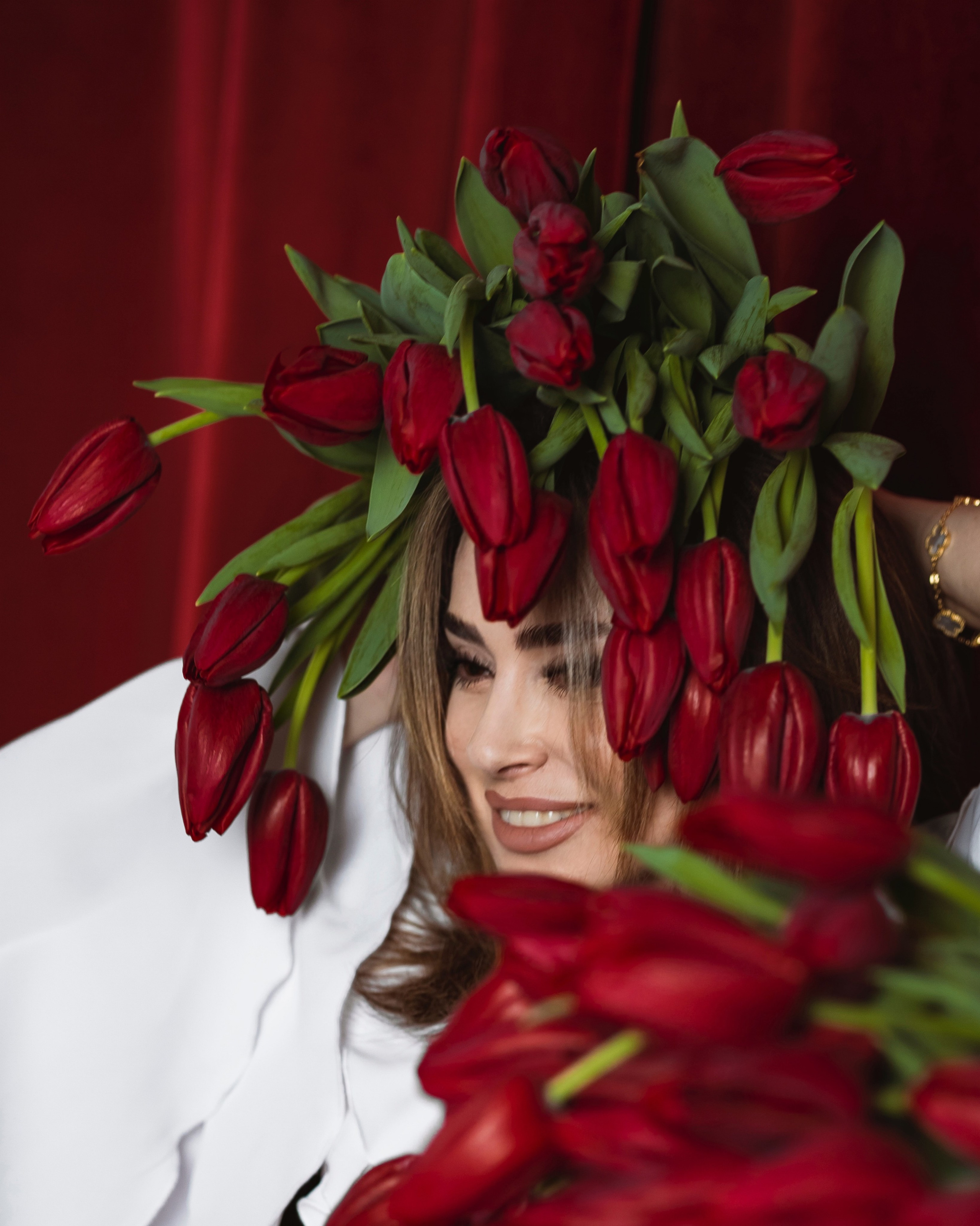 Фотосессия с цветами. Свадебный и семейный фотограф в Каспийске Алёна Нурмагомедова