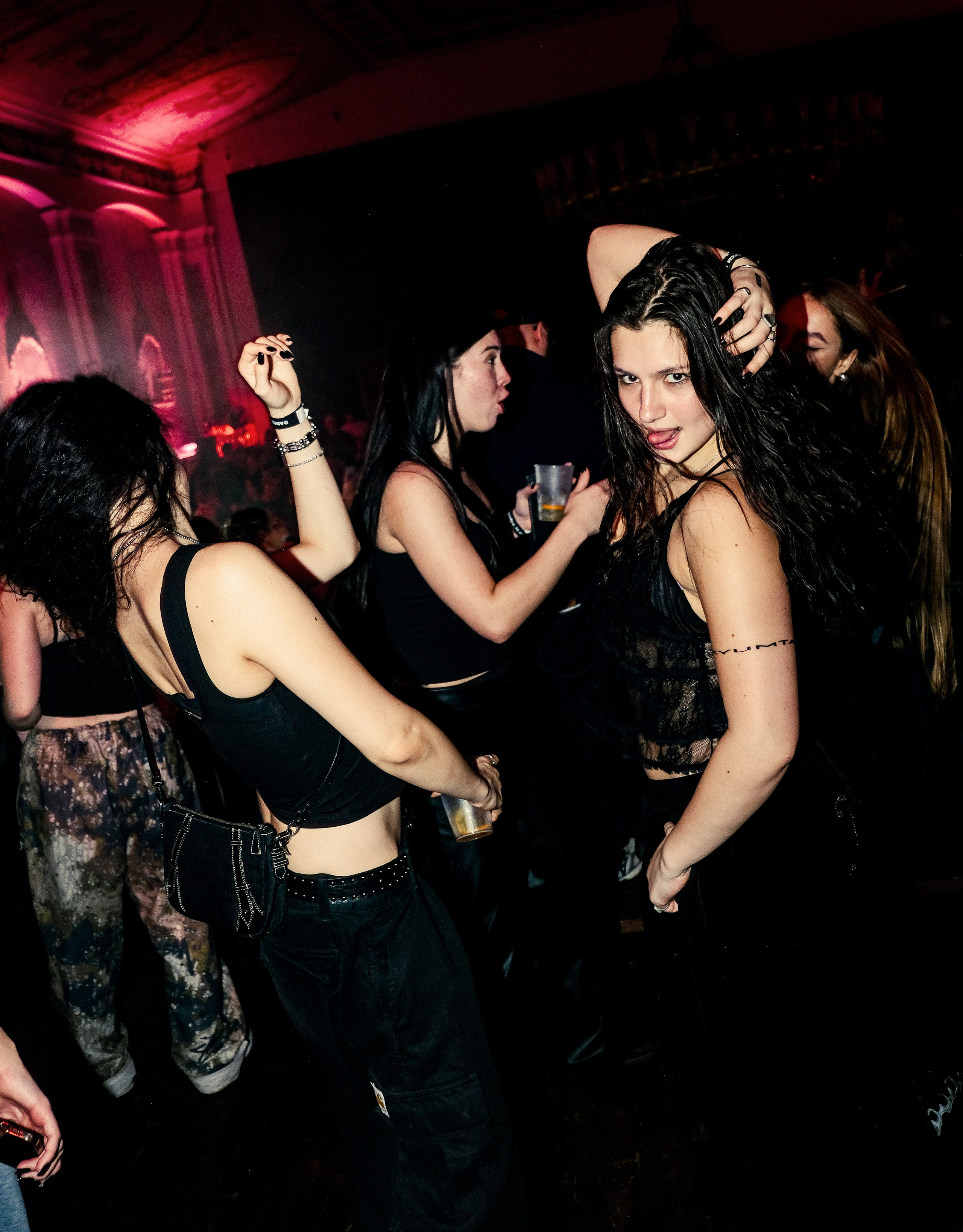 Events. Nicole — photographer