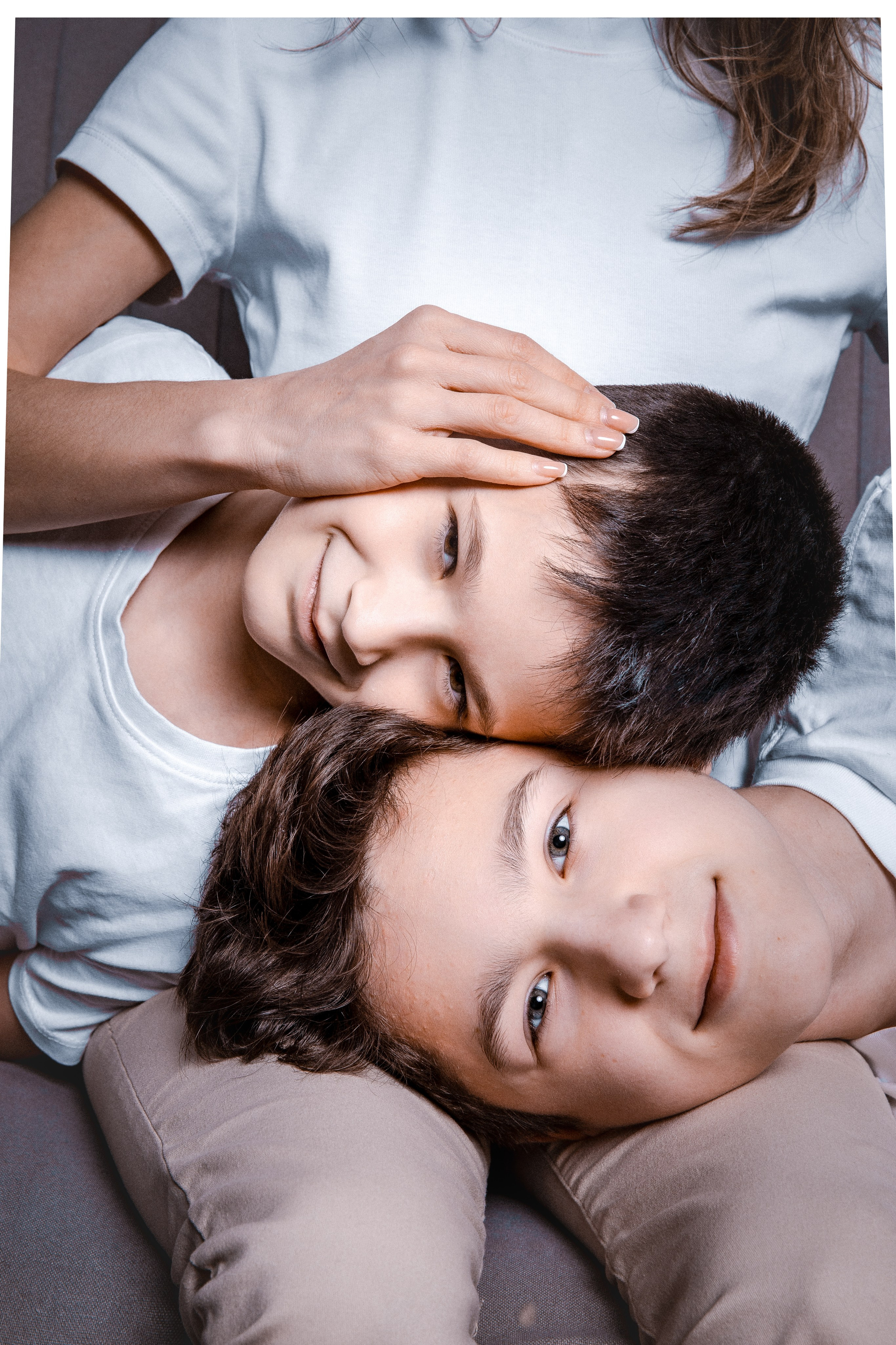 Семейная фотосессия в студии Галины и ее родных. Контент фотограф для экспертов в соцсетях Алена Собора Москва