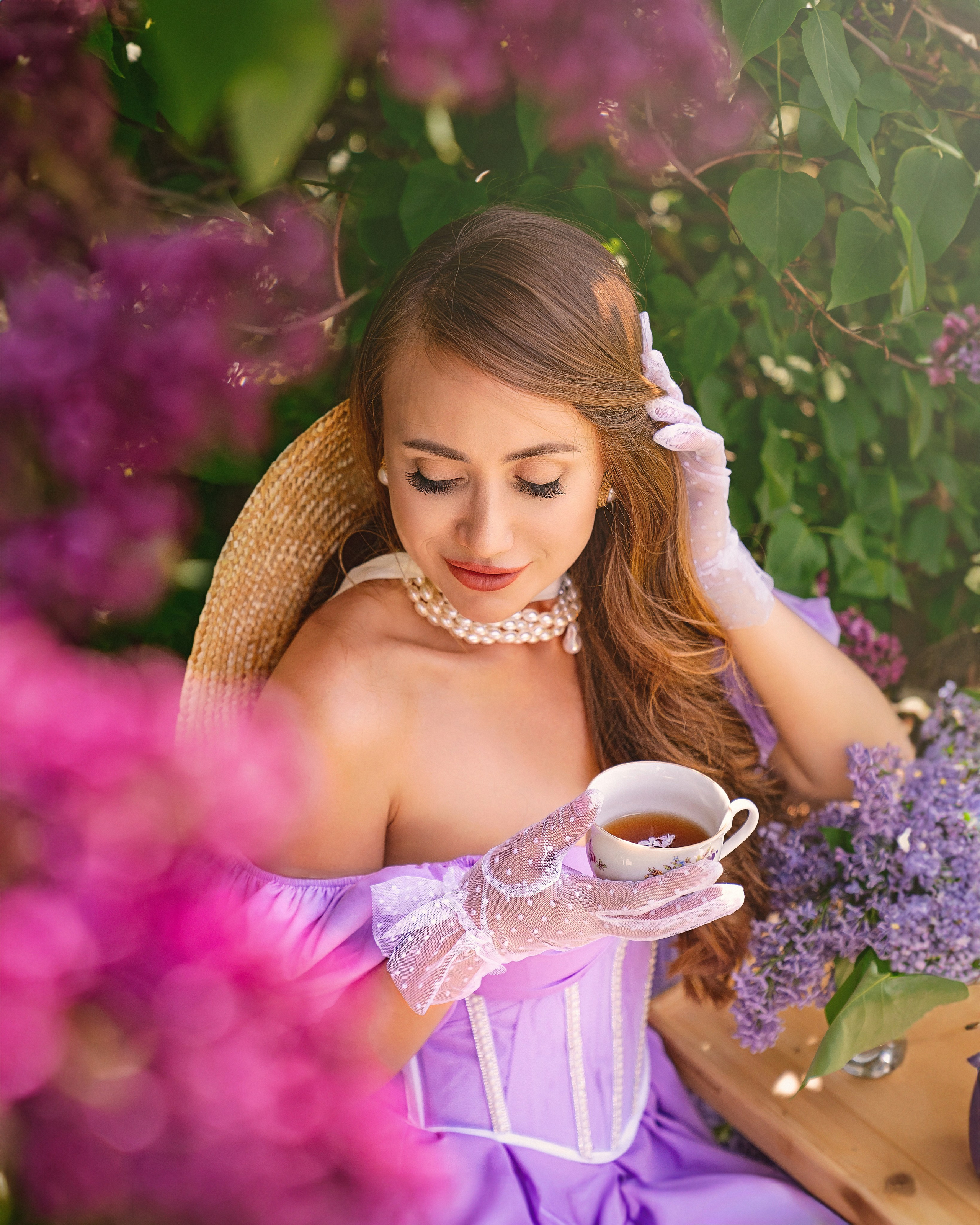 Чаепитие в сиреневом саду. Трубинова Екатерина | Семейный фотограф | Москва