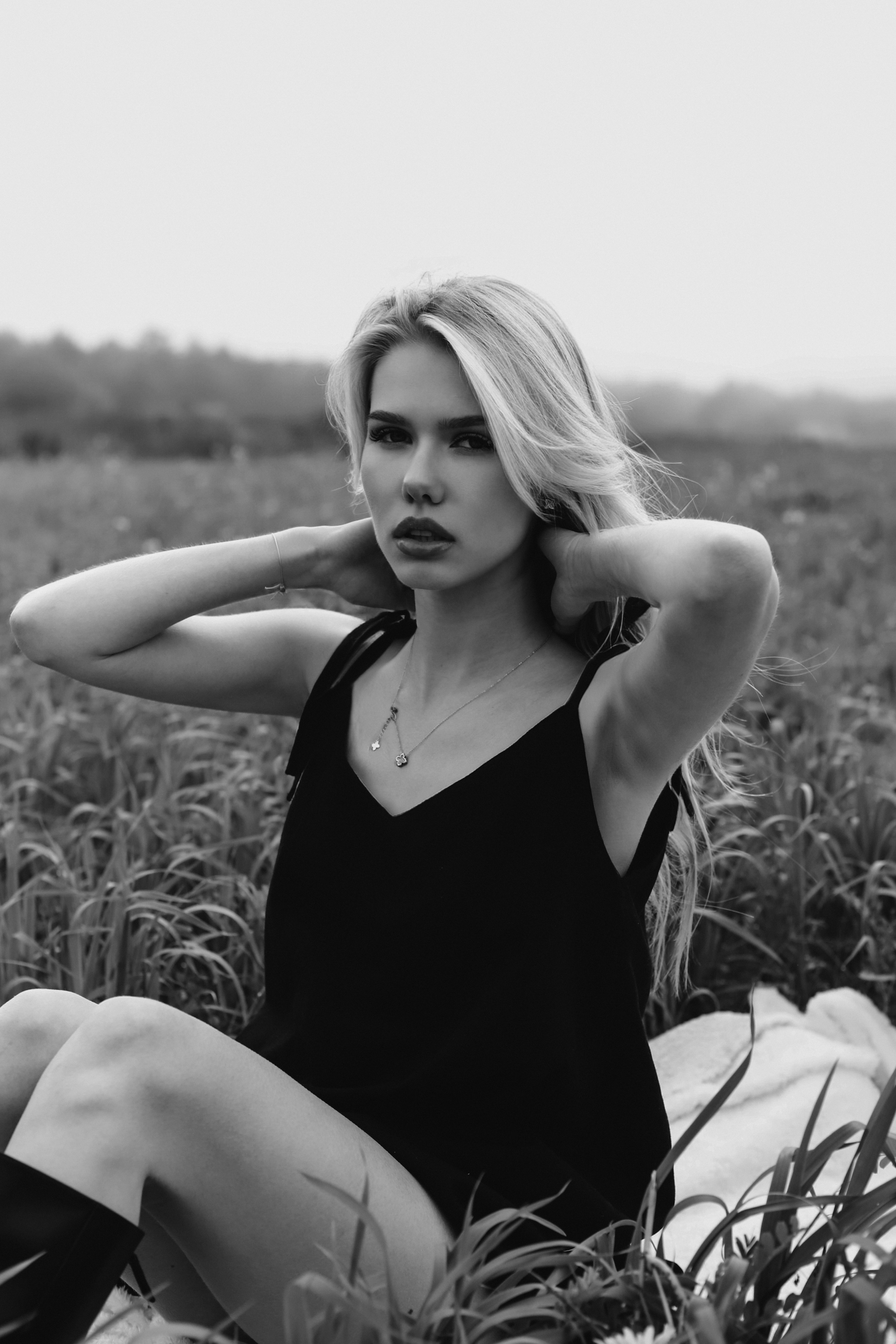 Надя