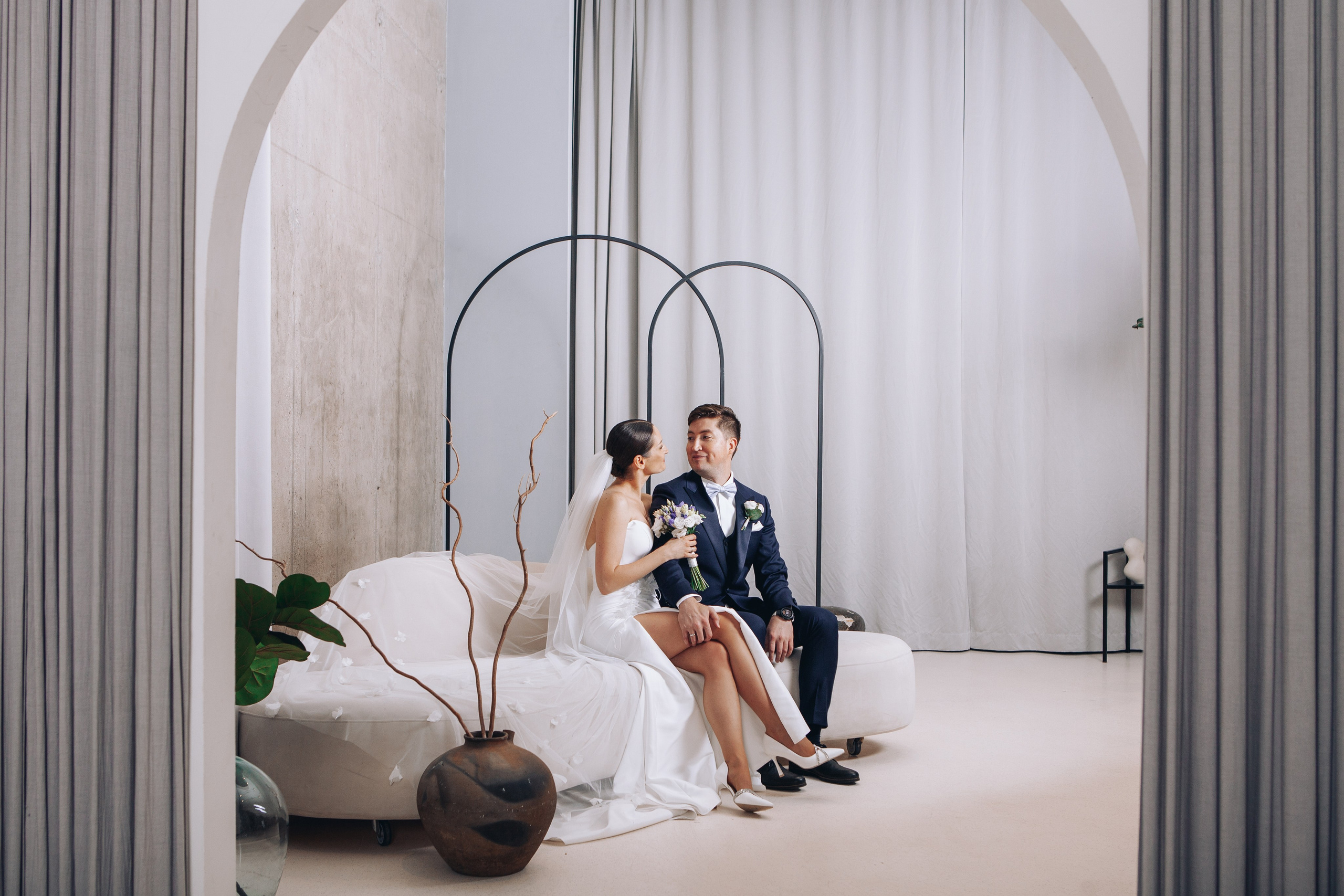 Фотосессия жениха и невесты в шипиловском загсе. Фотограф Ольга Ефремова