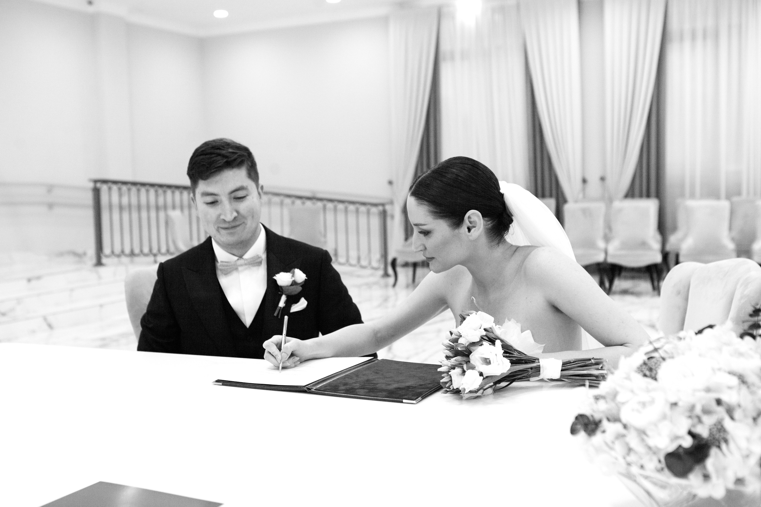 Фотосессия жениха и невесты в шипиловском загсе. Фотограф Ольга Ефремова