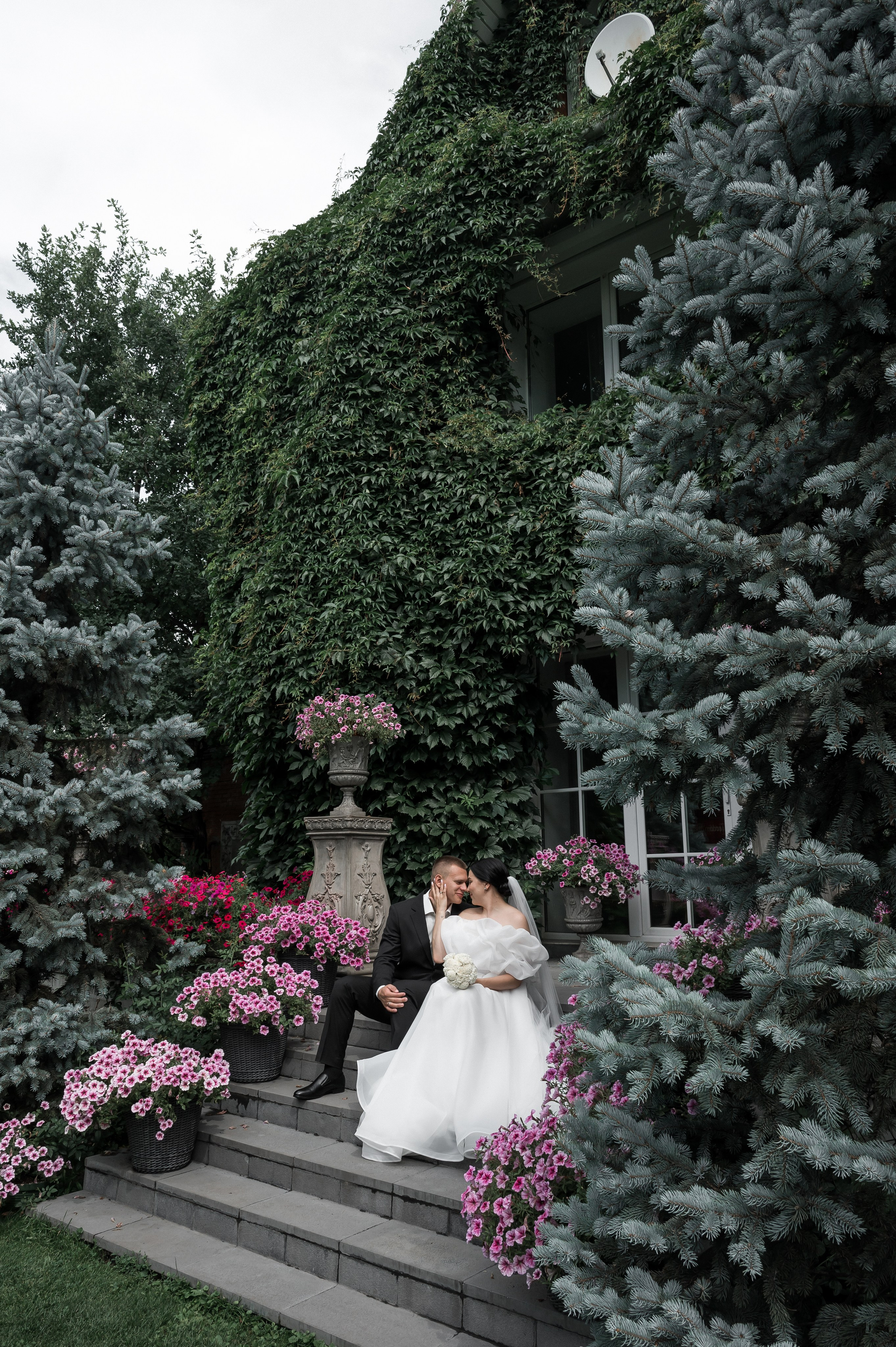 Илья и Елизавета 01.08.25. Свадебный фотограф в Новосибирске. Александра Верхушина