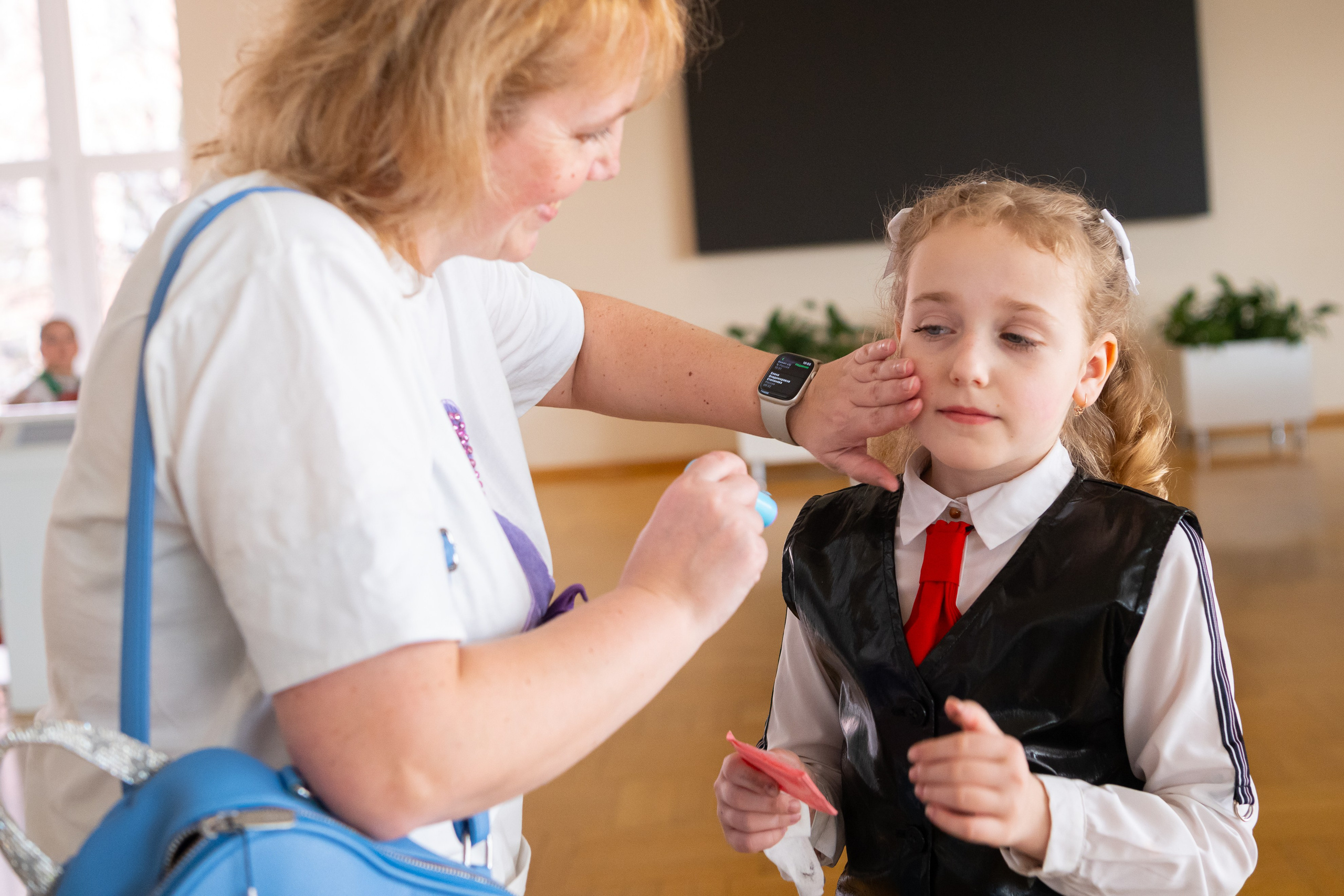 23 апреля, красная дорожка, БКЗ Октябрьский, г. Санкт-Петербург. Золотое яблочко