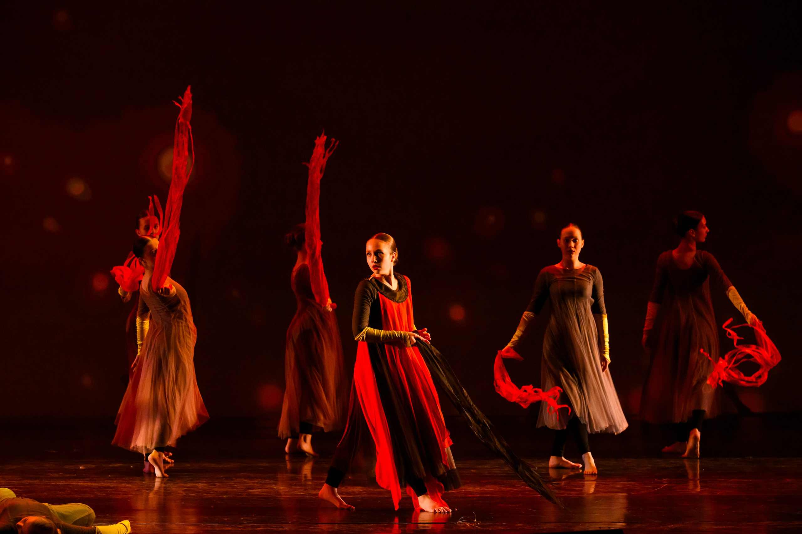 23 апреля, часть 1, БКЗ Октябрьский, г. Санкт-Петербург. Золотое яблочко