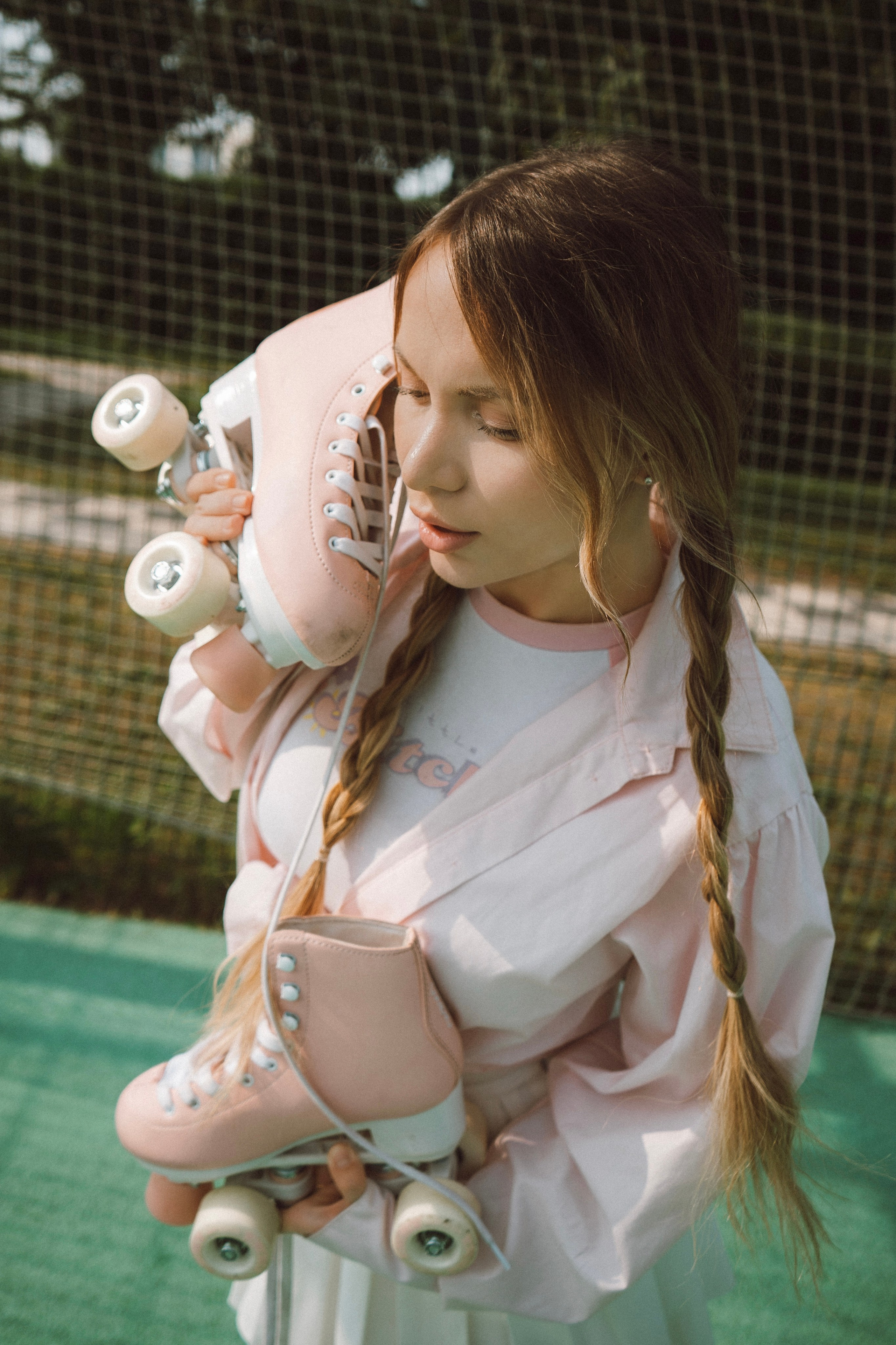 Ретро съемка с роликами — модель Евгения. Фотограф Москва и Видеограф Москва