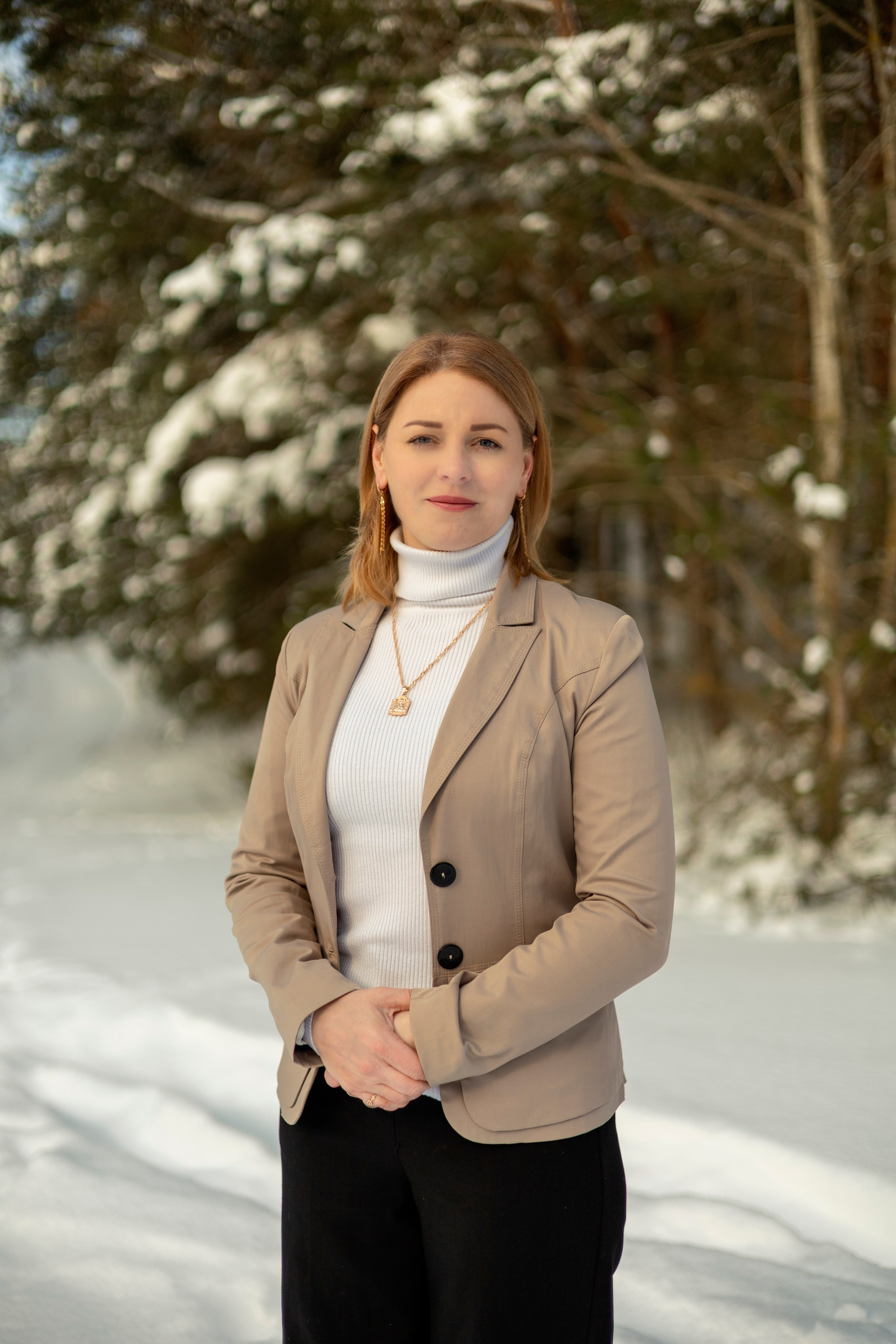 Зимняя фотосессия. Оля. Сенно. Фотограф Андрей Кореневский из Сенно. Работаю по Витебской области