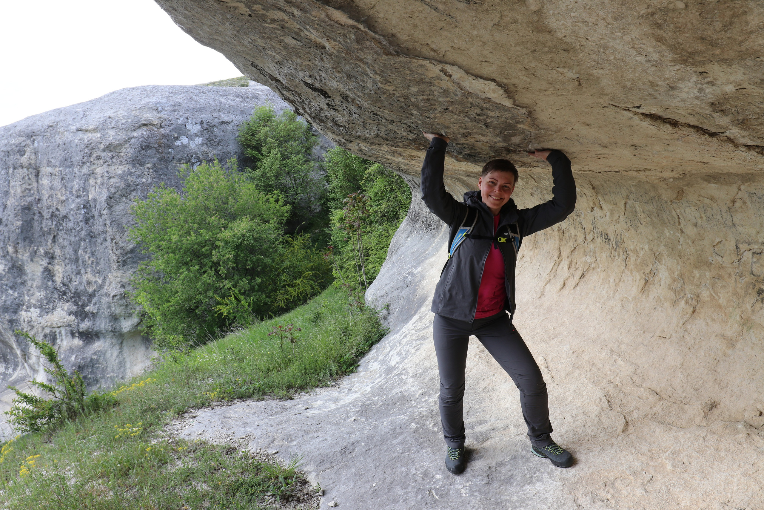 Крым. ЮБК (Бахчисарай, Демерджи, Судак). Первый скалолазный выезд. Май 2019. Путешественник-фотограф из Санкт-Петербурга Татьяна Свистулина