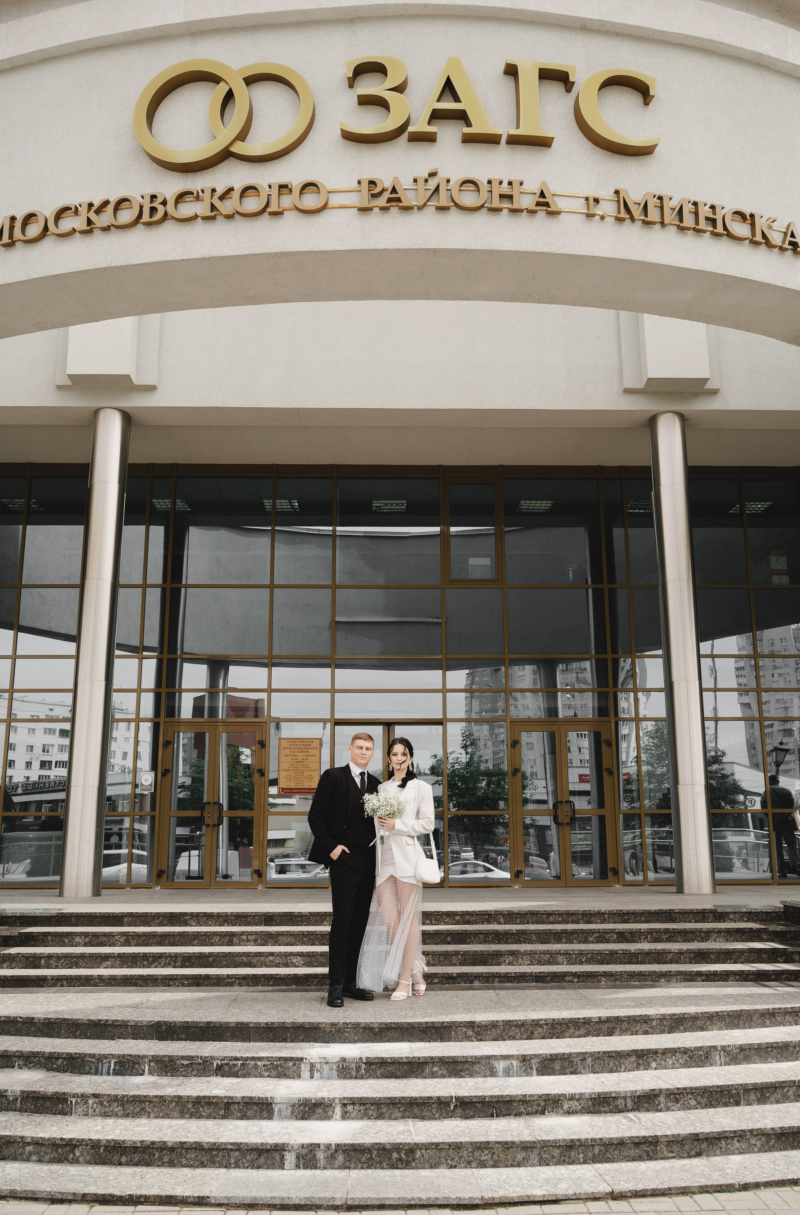 Свадебный фотограф Минск. Семейный и свадебный фотограф Минск Юрий Прилепов. Выпускные альбомы!