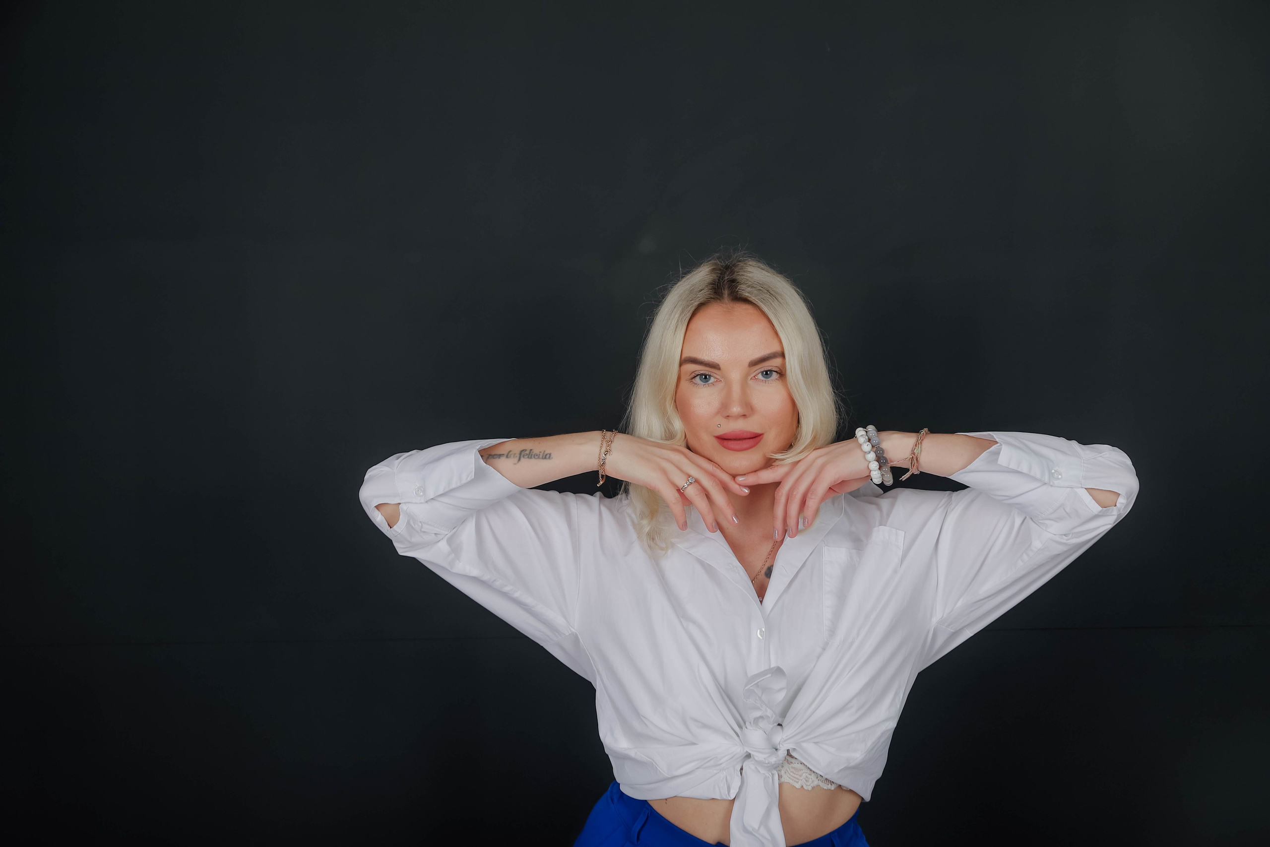 Портретная студийная съемка для Каролины. Свадебный, семейный, детский фотограф в Сочи Виолетта Александрова