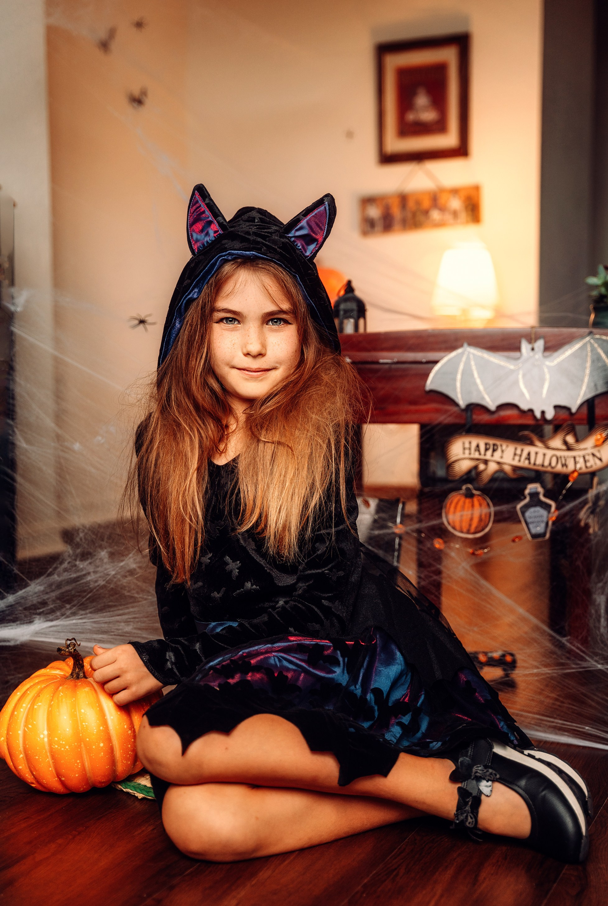 Halloween in your house. Family Photographer Ksenia Kos