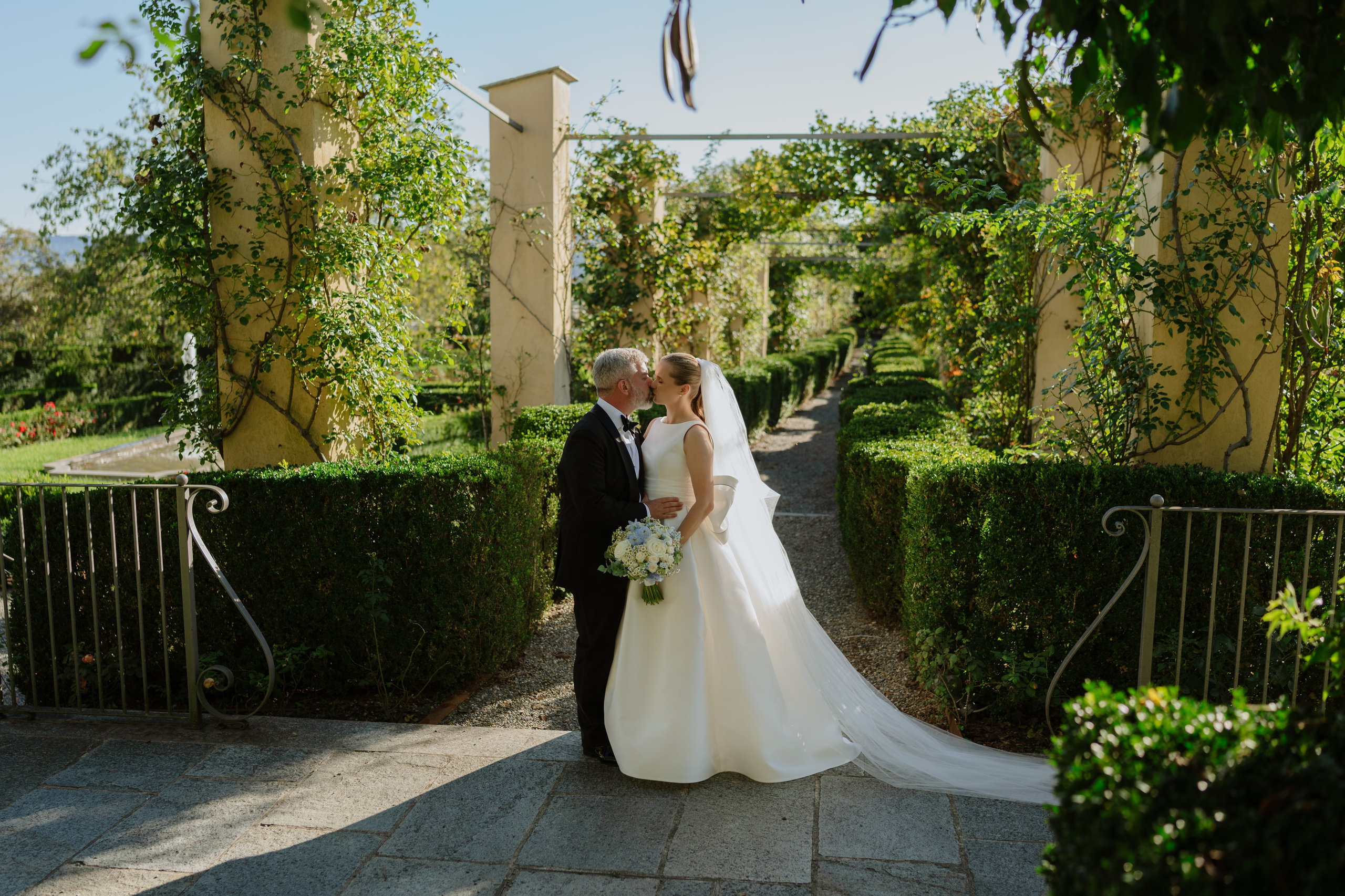 Vera & Lorenzo | Biella, Italy. Professional Wedding Photographer Geneva & Romande Switzerland | Tanya Creator