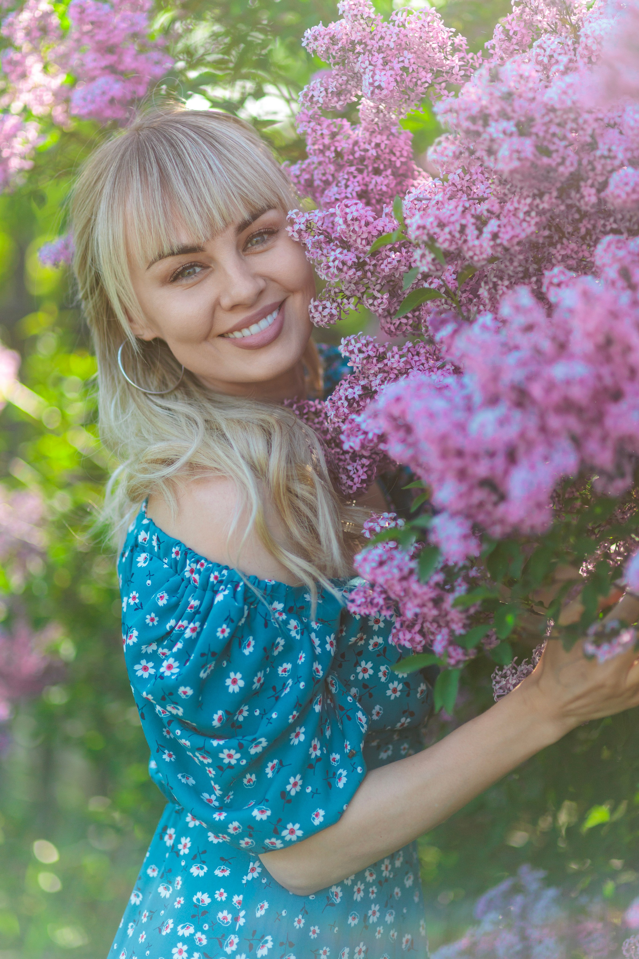 Фотосессия Гуково сирень фотограф Григорий Новиков novikov.foto. Фотограф Гуково Григорий Новиков novikov.foto