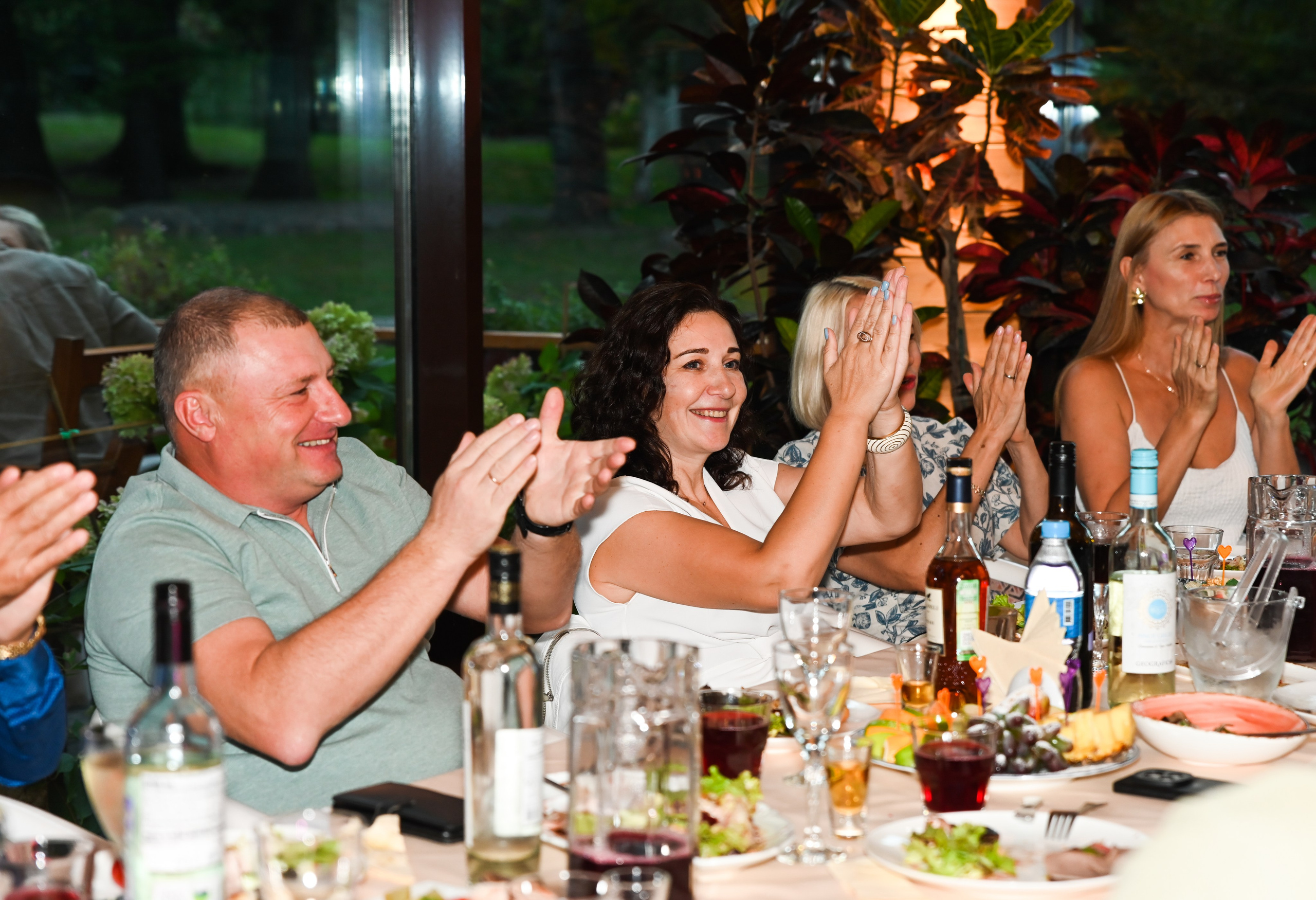 Репортажная фотосъёмка праздников, мероприятий, корпоративов