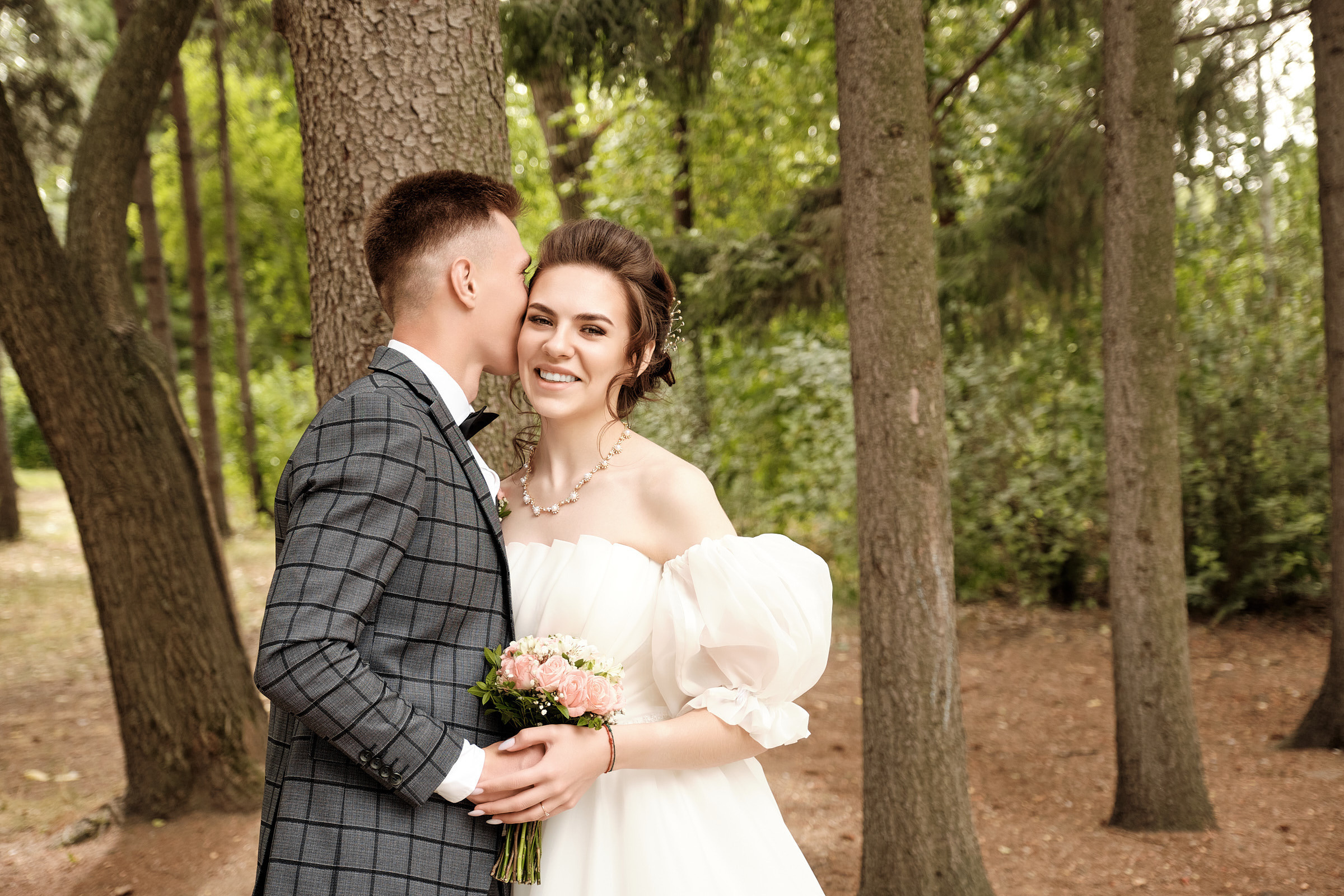 Антон и Кристина фотосъёмка свадьбы Юра Сахар. Профессиональный фотограф в Екатеринбурге Юра Сахар