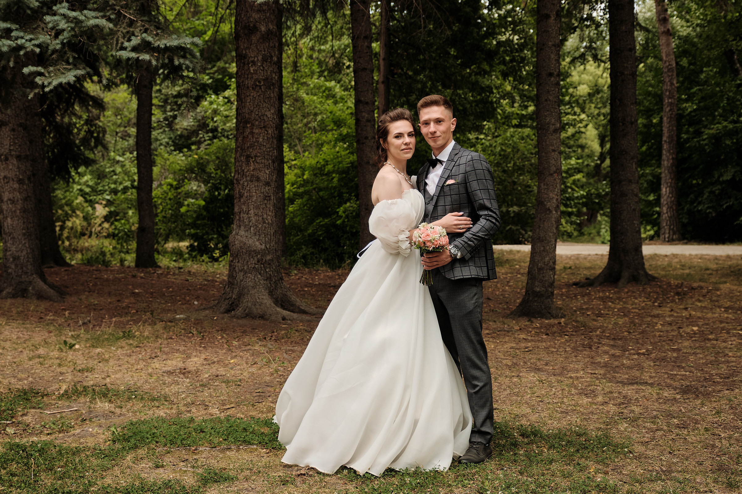 Антон и Кристина фотосъёмка свадьбы Юра Сахар. Профессиональный фотограф в Екатеринбурге Юра Сахар