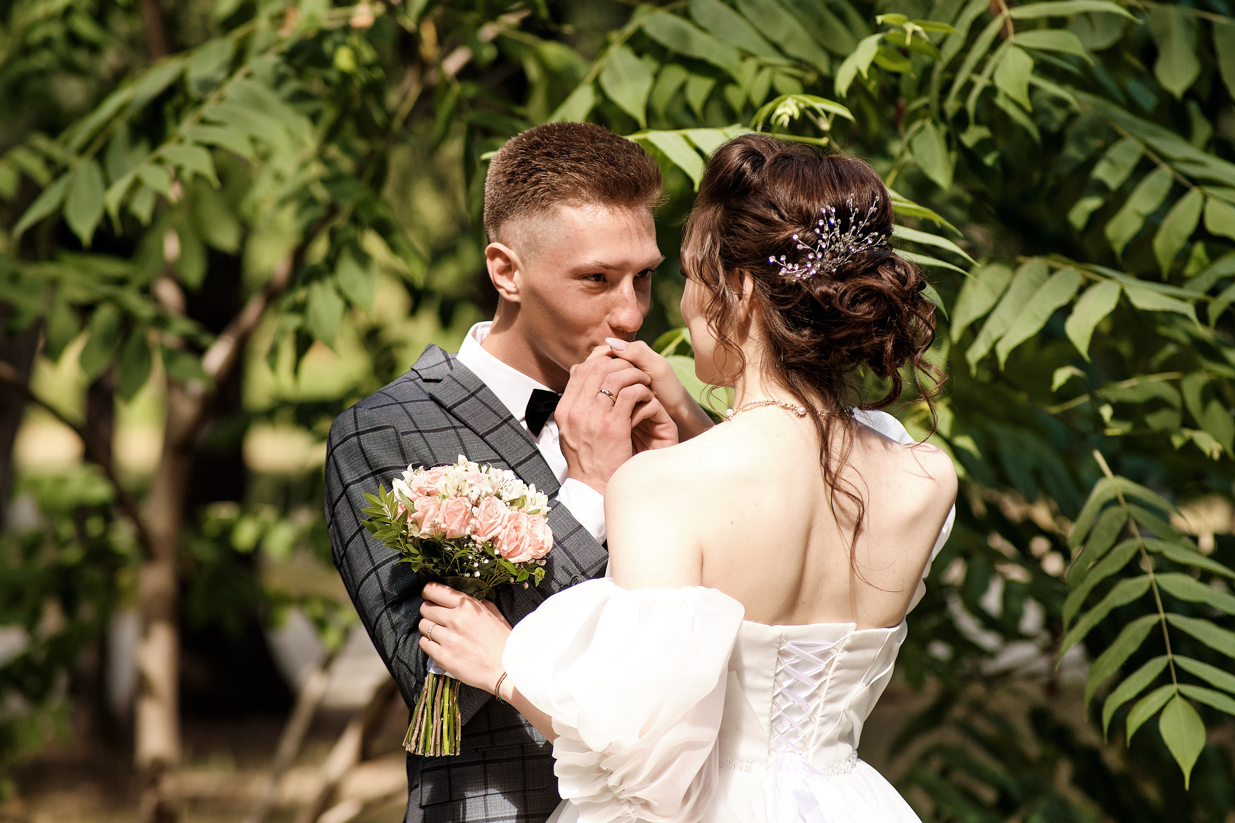 Антон и Кристина фотосъёмка свадьбы Юра Сахар. Профессиональный фотограф в Екатеринбурге Юра Сахар