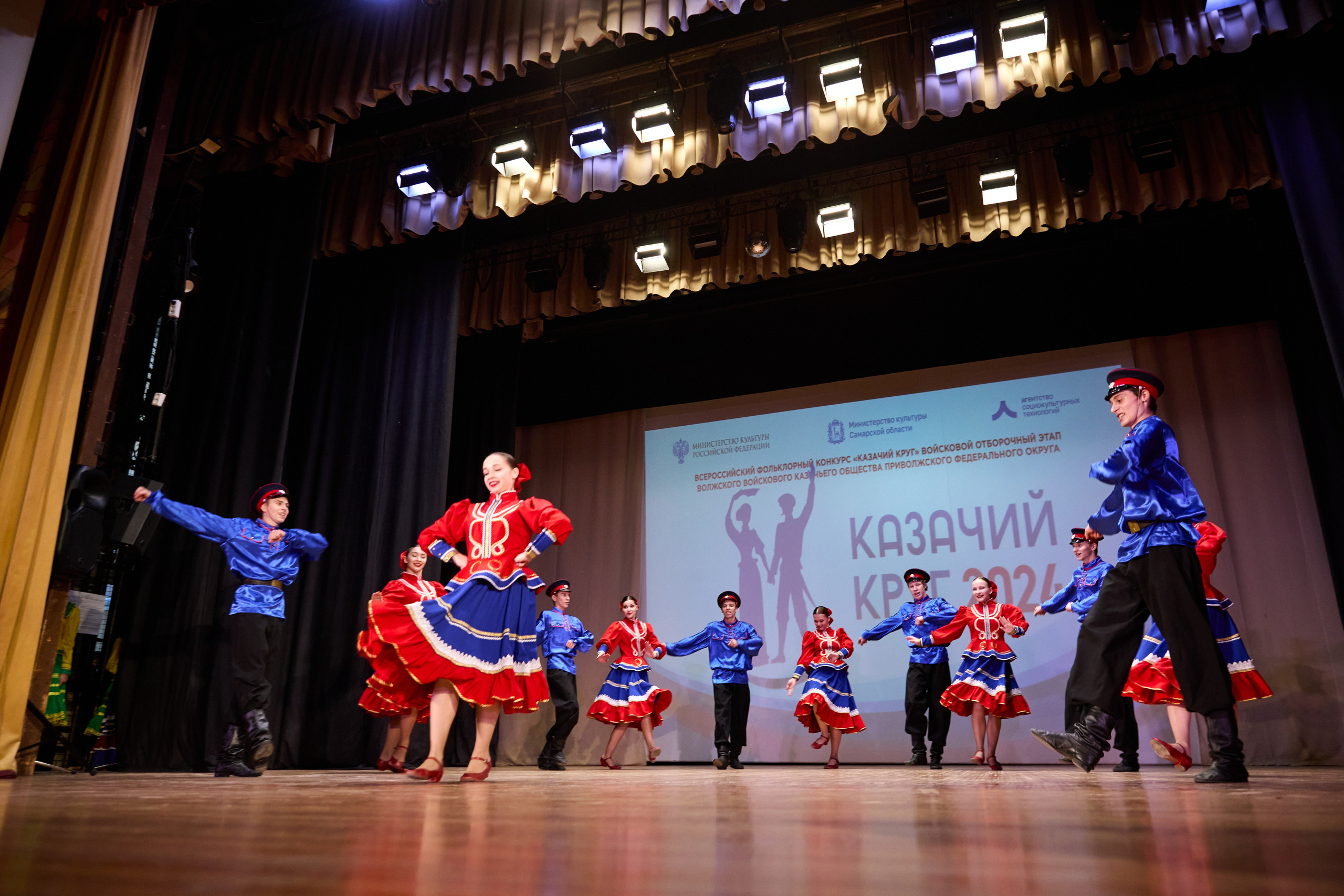 Концертный фотограф. Репортажный фотограф в Самаре