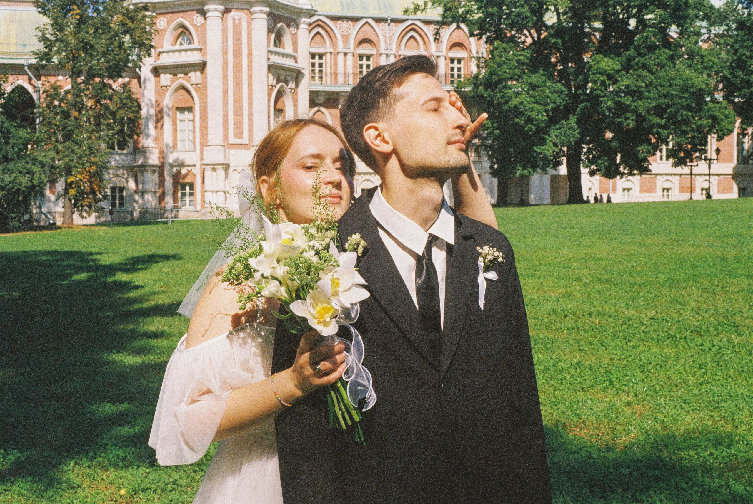 Свадебные съемки. Пленочный фотограф Алиса Шестунова