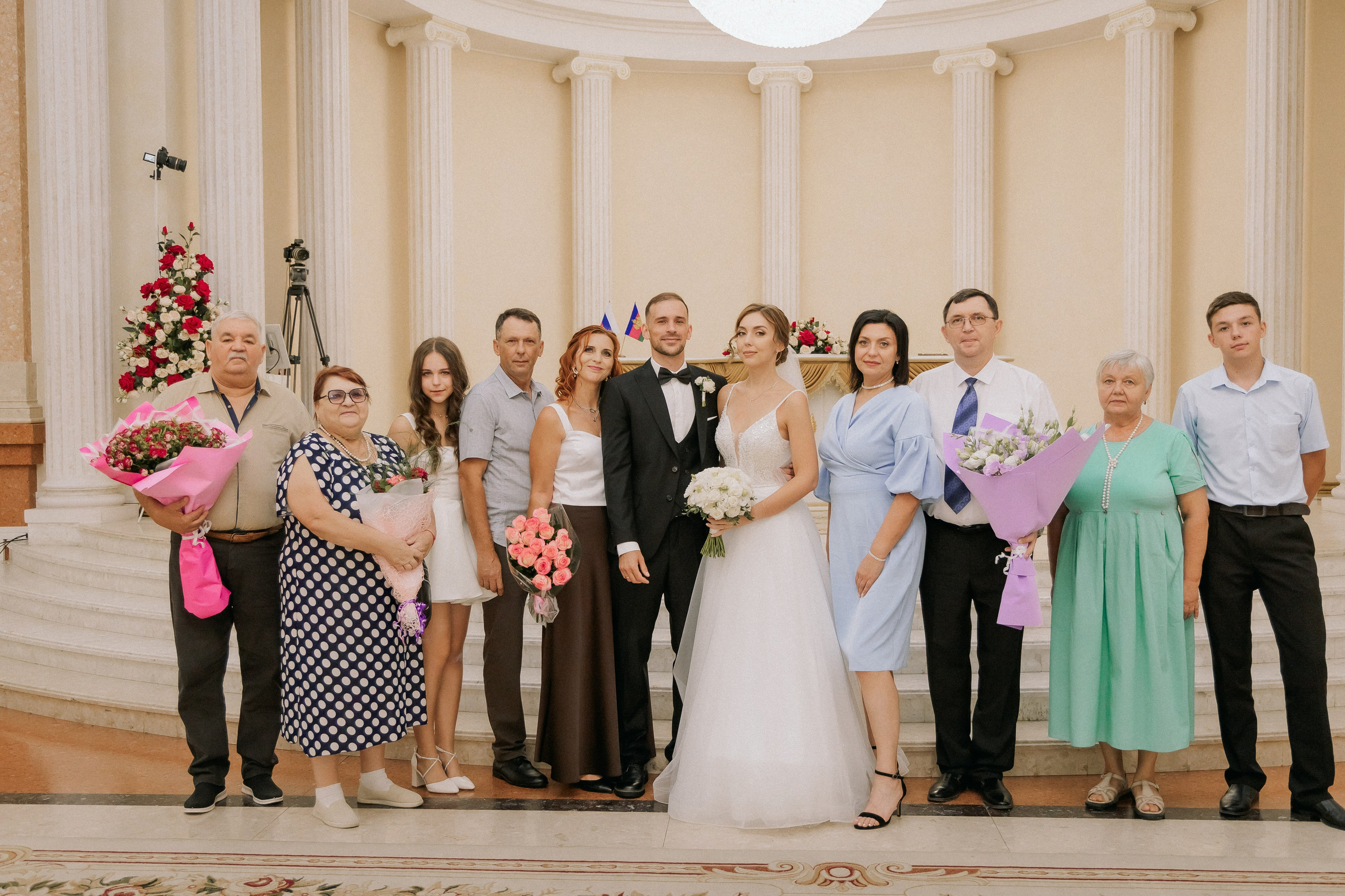 Свадебная прогулка Екатерины и Евгения. Свадебная фотография. Арина Рубах