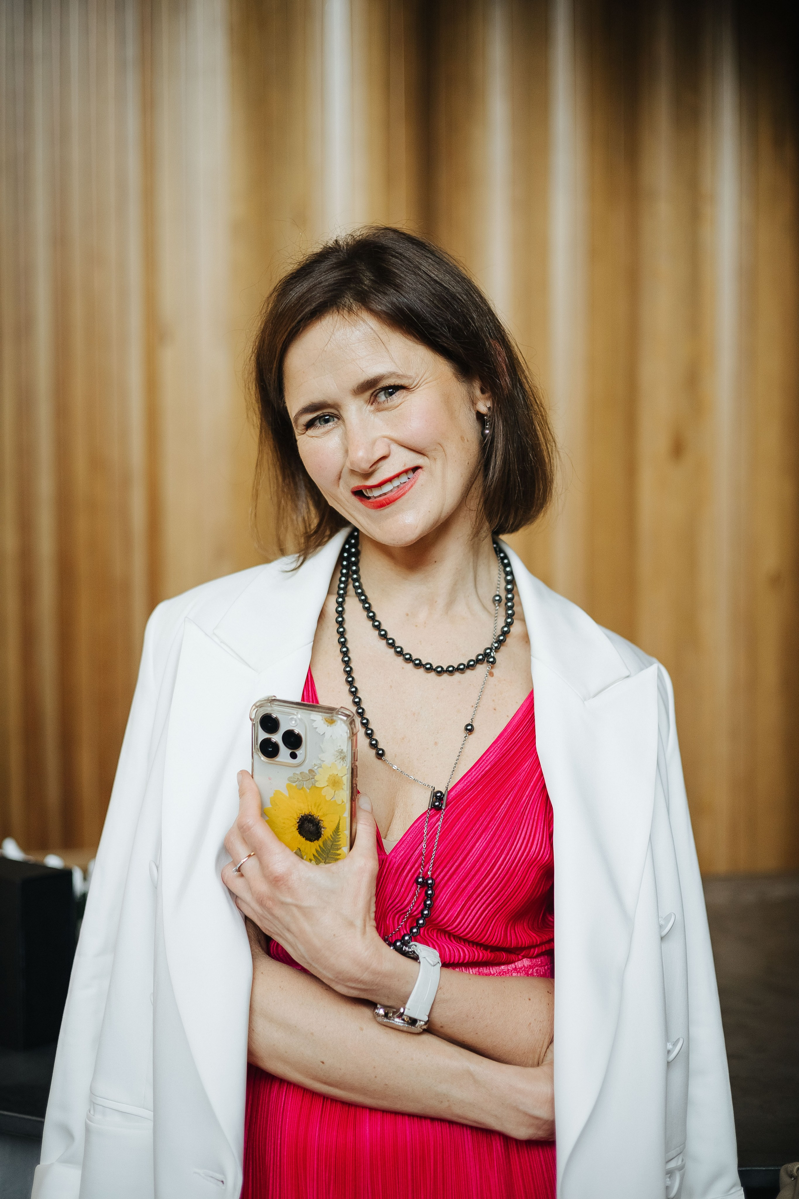 Презентация открытия магазина женской одежды GLVR в ресторане Fresco. Фотограф в Красноярске Надежда Воскресенская