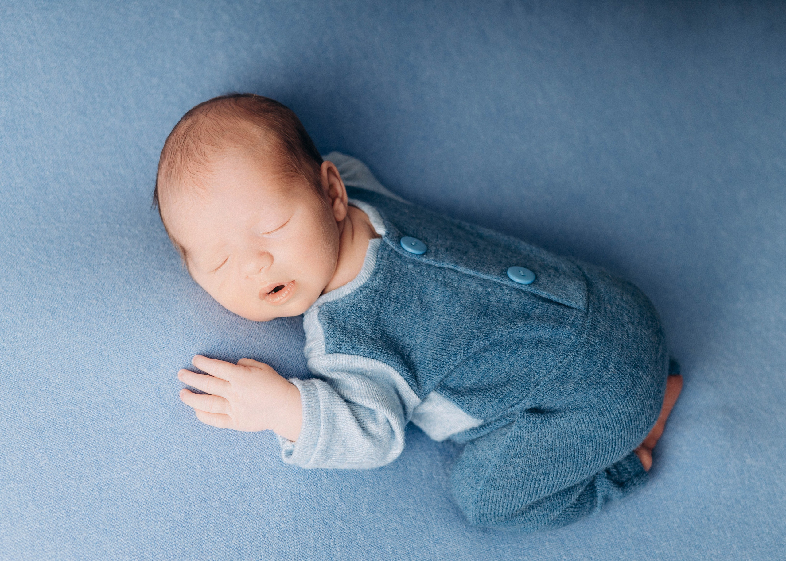 НОВОРОЖДЕННЫЕ МАЛЫШИ. Фотосессия новорожденных в Москве и Московской области