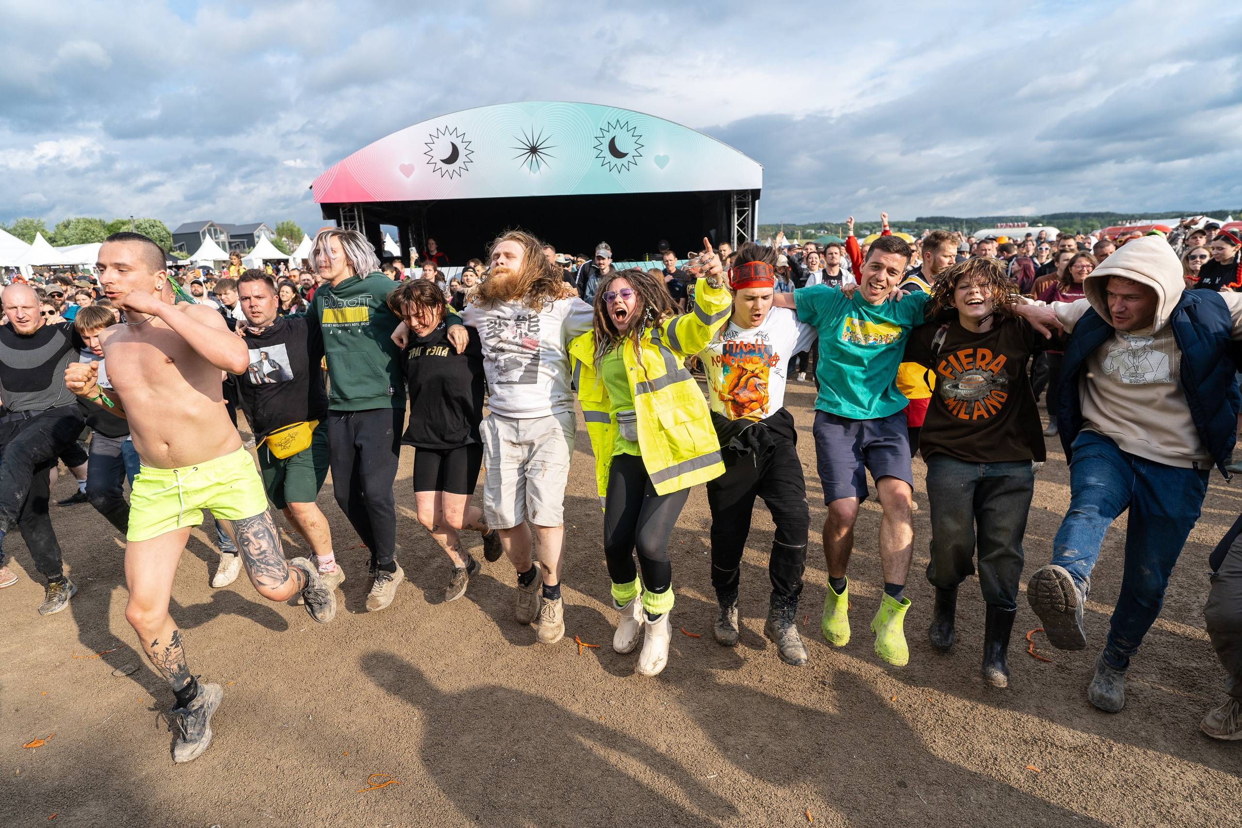 Фотографии музыкального фестиваля Дикая Мята 2025. Фотограф Николай Прокофьев модельные тесты в Москве