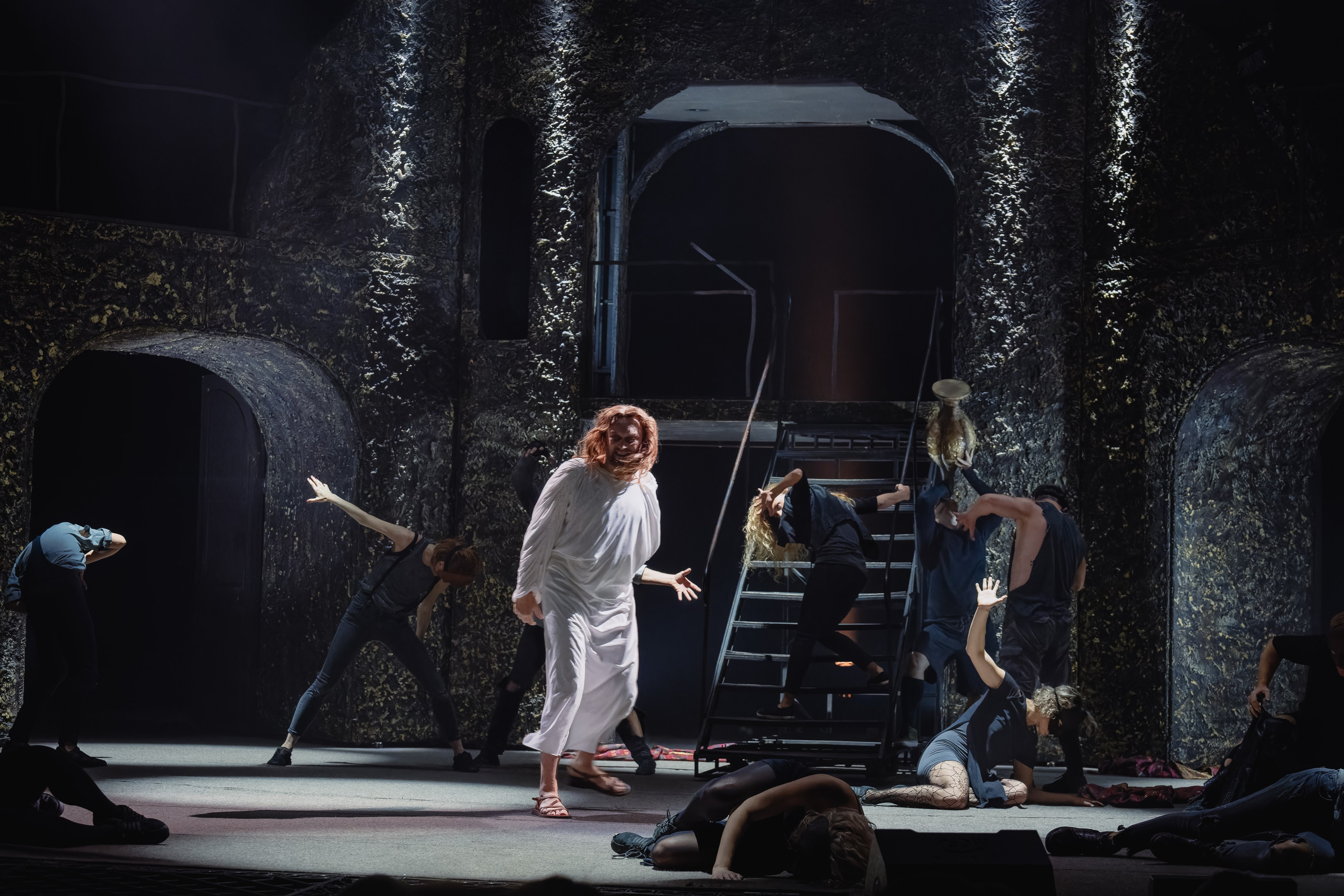 Театр Моссовета: Иисус Христос — Суперзвезда — 33 года на сцене. Сайт фотографа Сергея Абрамова