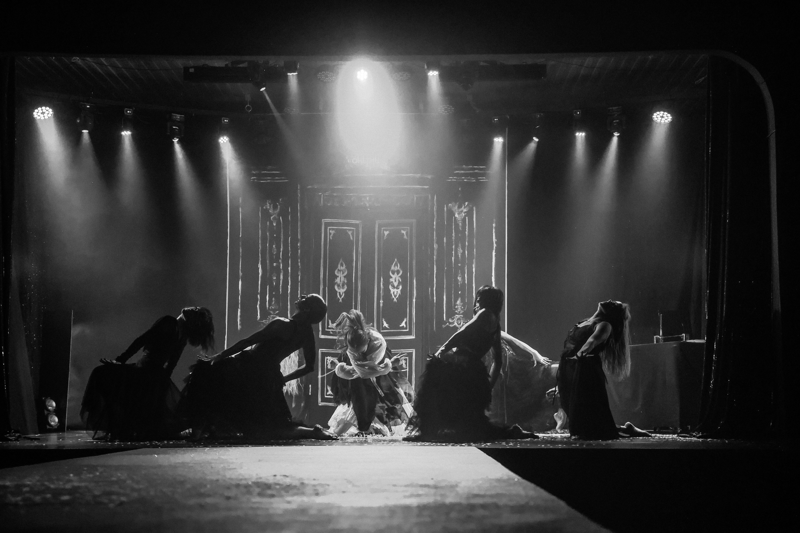 Пластический спектакль Онегин _ IVEX. Фотограф Юлия Мальцева